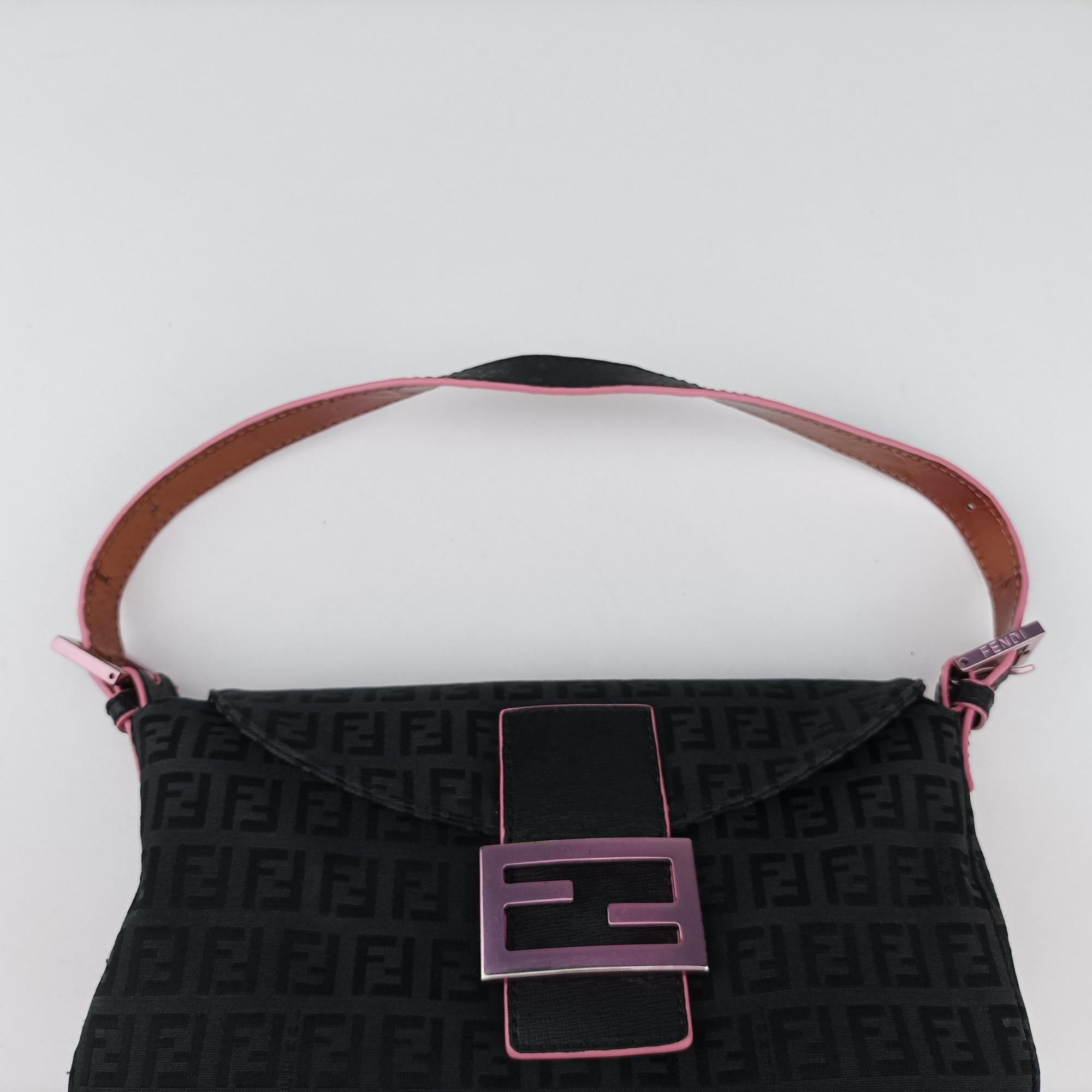 Mama Baguette Black canvas 8BR003 8BR003-HJE 128-2111マンマバケット ブラック キャンバス 8BR003 8BR003-HJE 128-2111