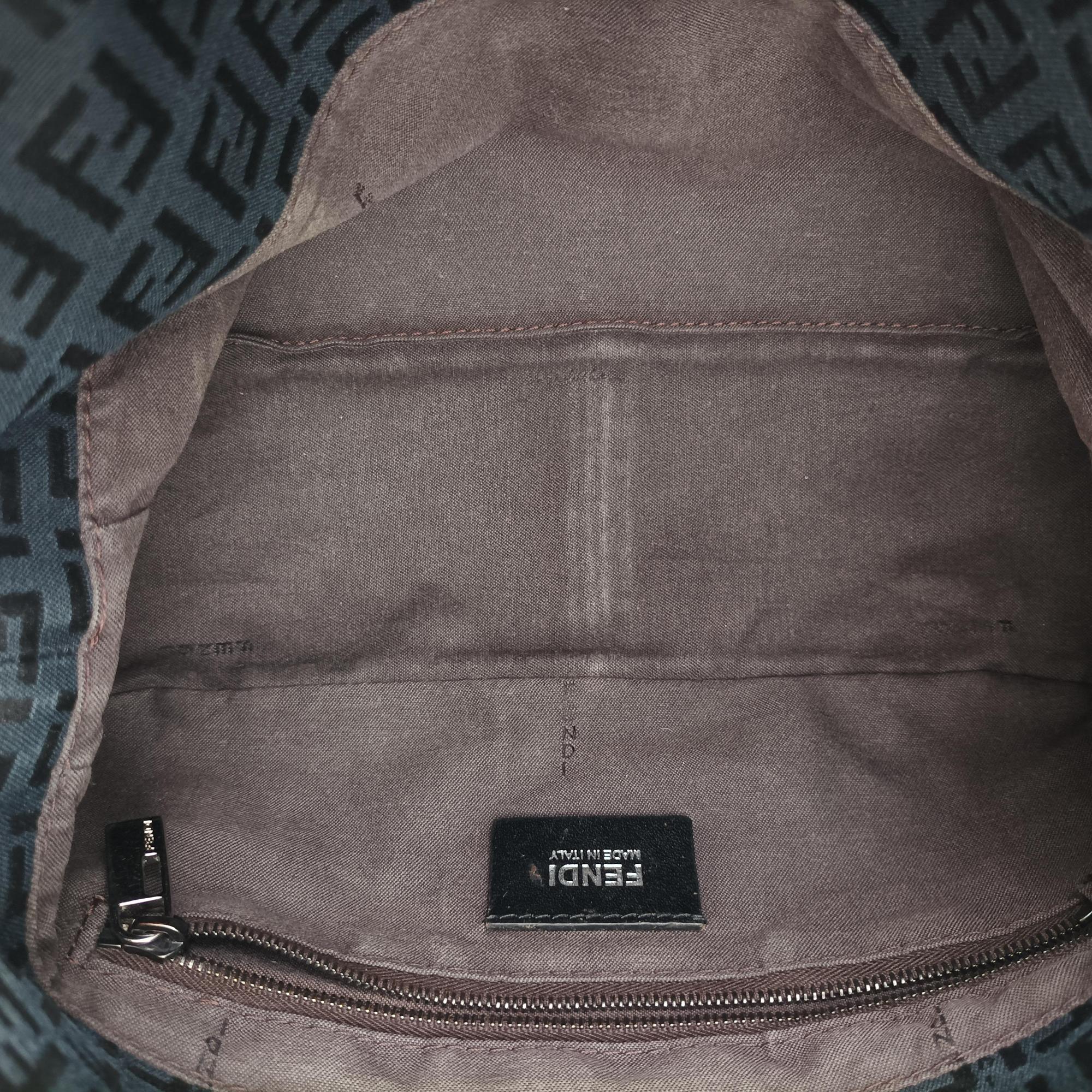 Mama Baguette Black canvas 8BR003 8BR003-HJE 128-2111マンマバケット ブラック キャンバス 8BR003 8BR003-HJE 128-2111