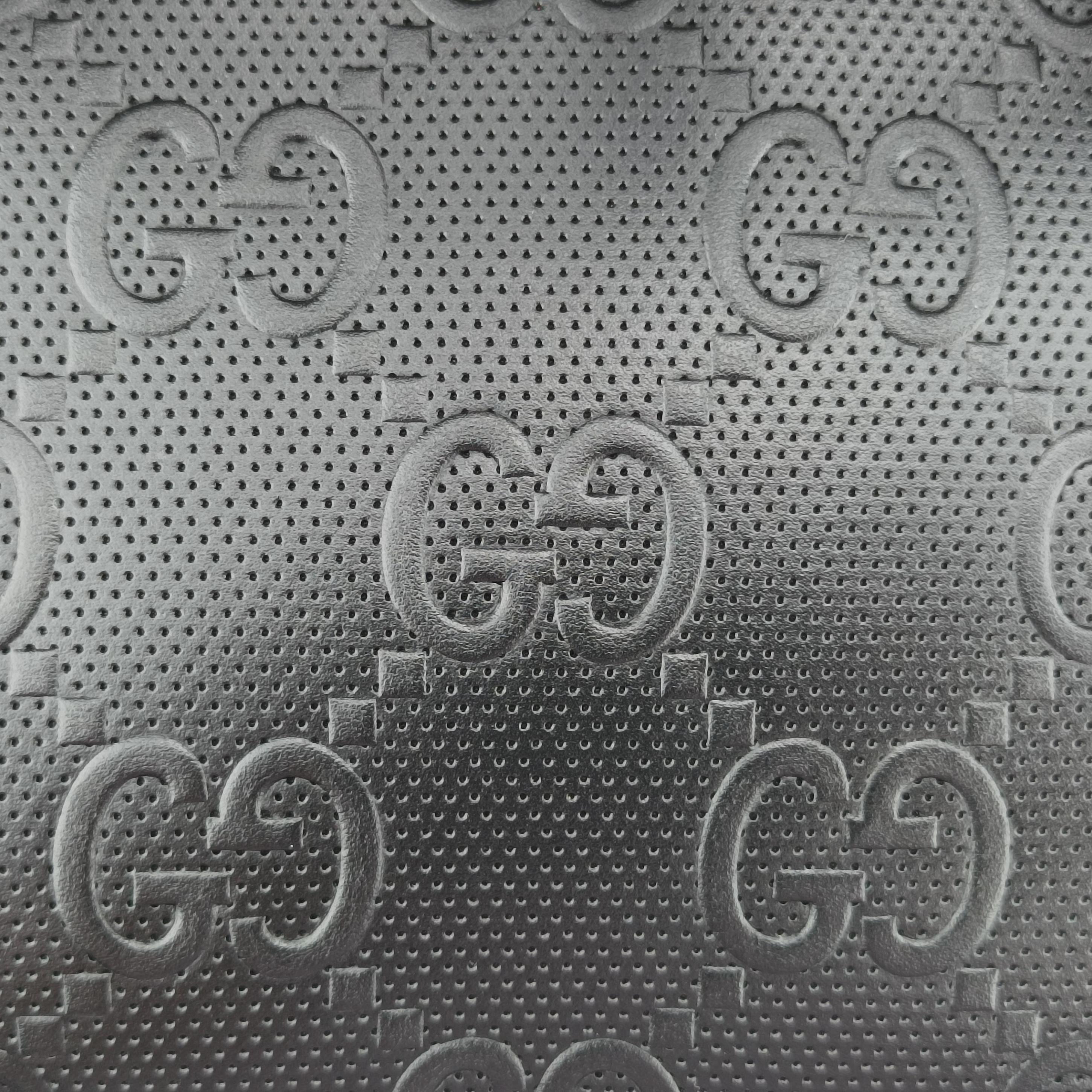 GG Embossed Black Leather 725129 E039515650ジージーエンボスド ブラック レザー 725129 E039515650