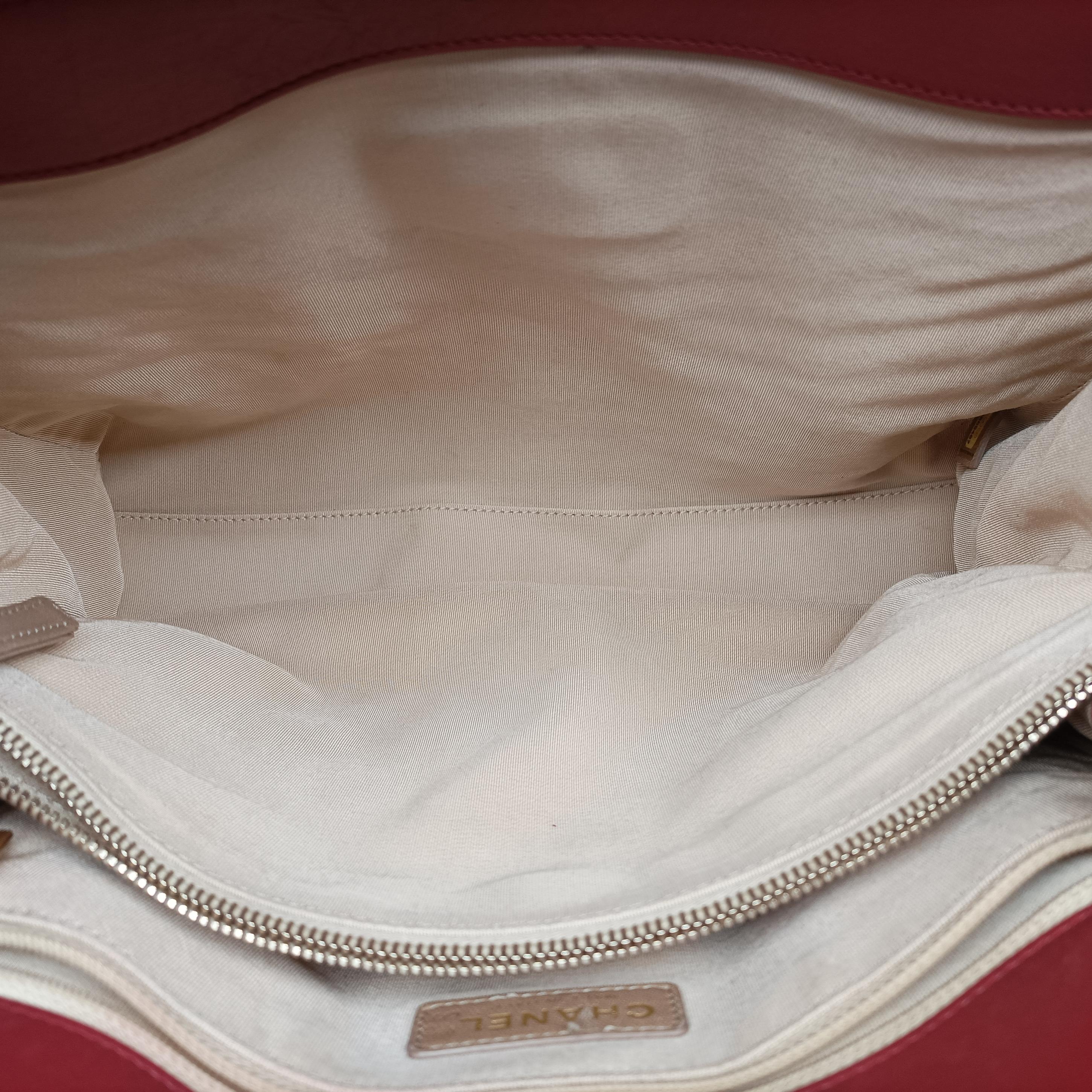 gabrielle Accordion Tote Red Leather A66841 15665467ガブリエル アコーディオン トート レッド レザー A66841 15665467