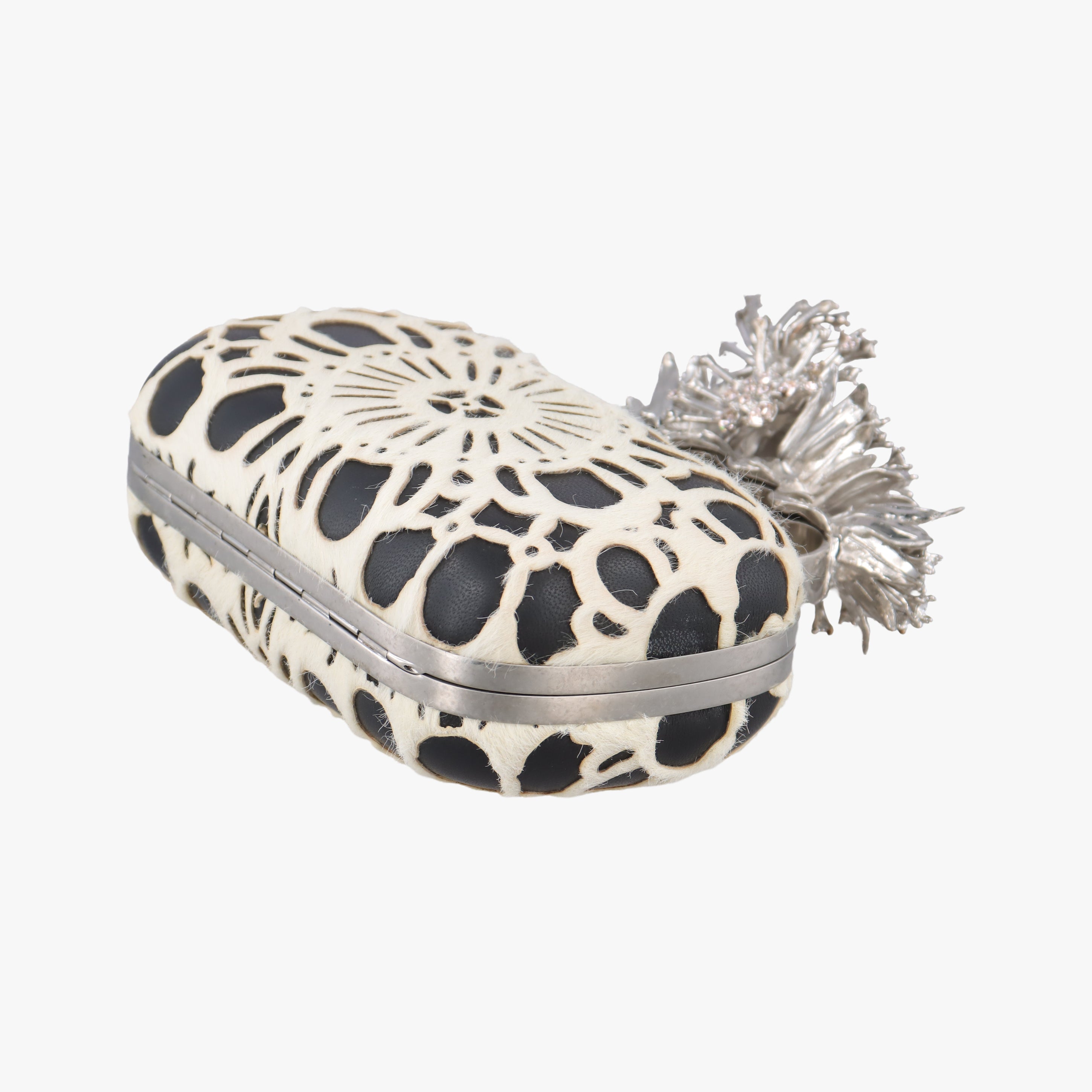 Knuckle Duster Black×white Leather×ponyhair 305048 000926ナックルダスター ブラック×ホワイト レザー×ハラコ 305048 000926