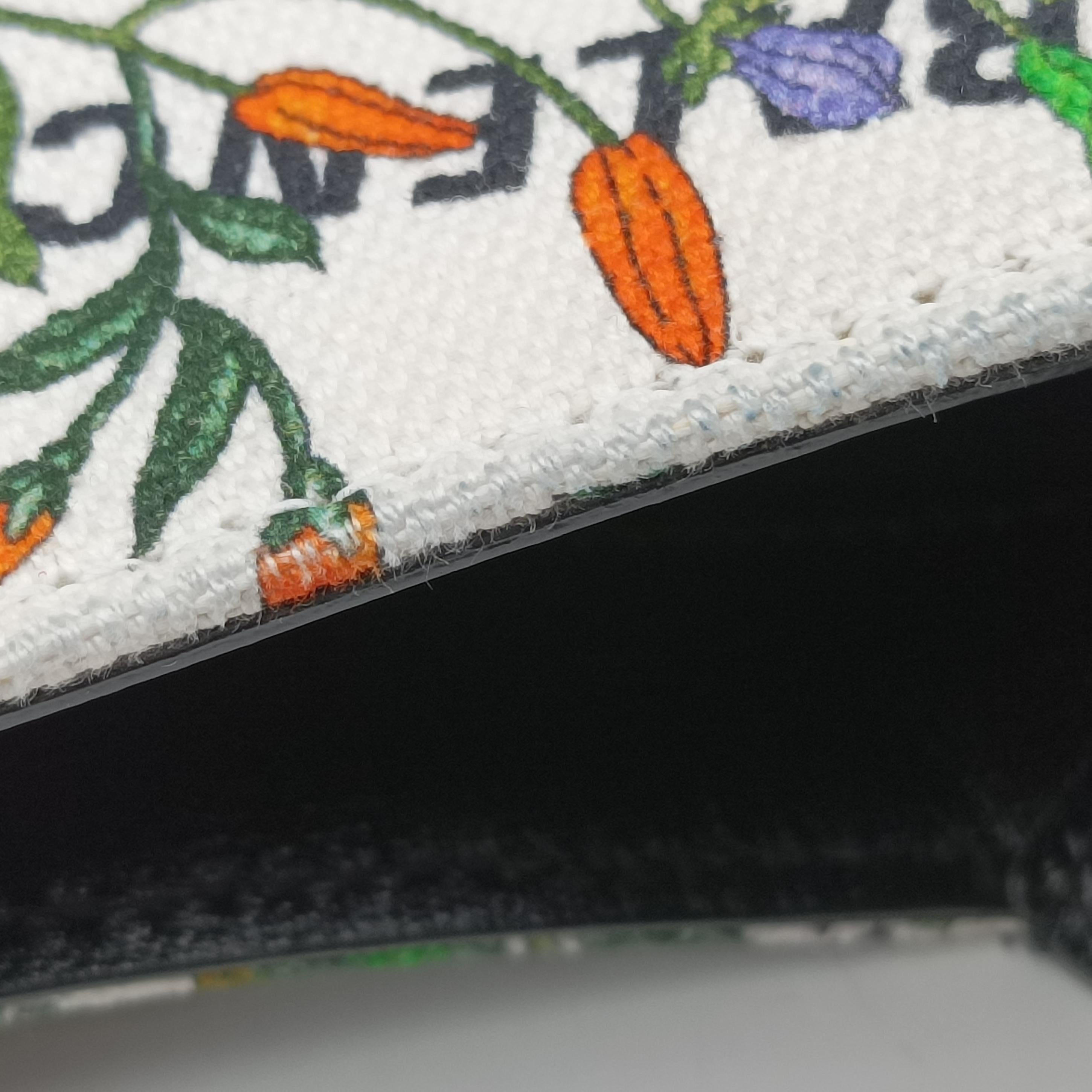 Balenciaga collaboration The Hacker Project Jackie 1961 White×Black×Multicolour canvas×leather 636706 F036306207バレンシアガ コラボ ザ ハッカー プロジェクト ジャッキー 1961 ホワイト×ブラック×マルチカラー キャンバス×レザー 636706 F036306207