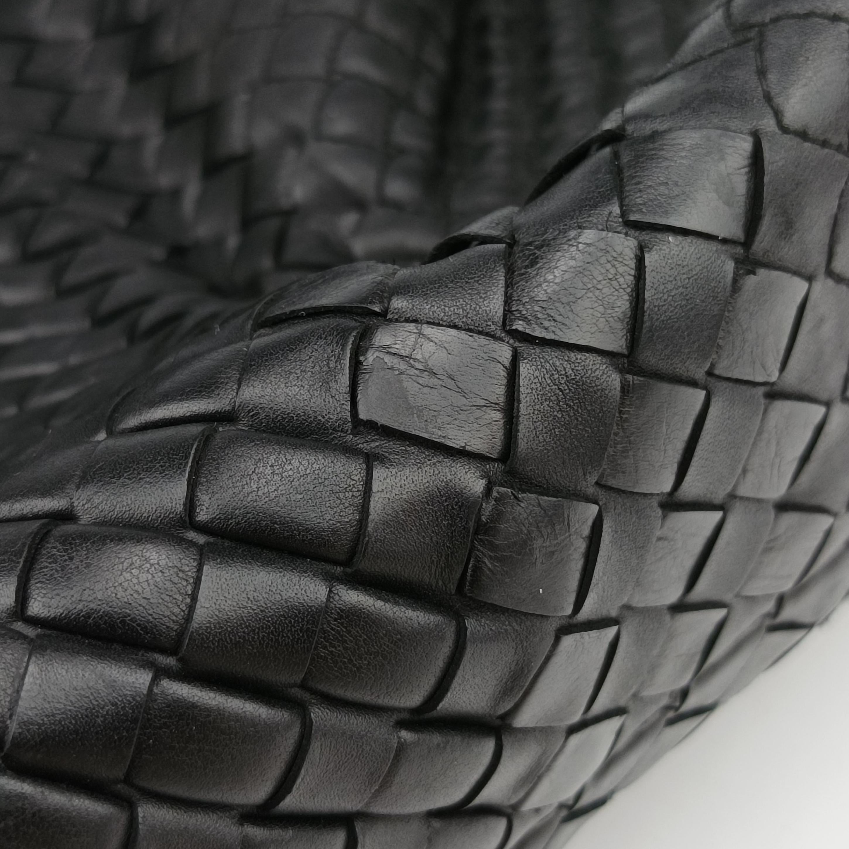 Intrecciato Black lambskin B03482603Cイントレチャート ブラック ラムスキン B03482603C