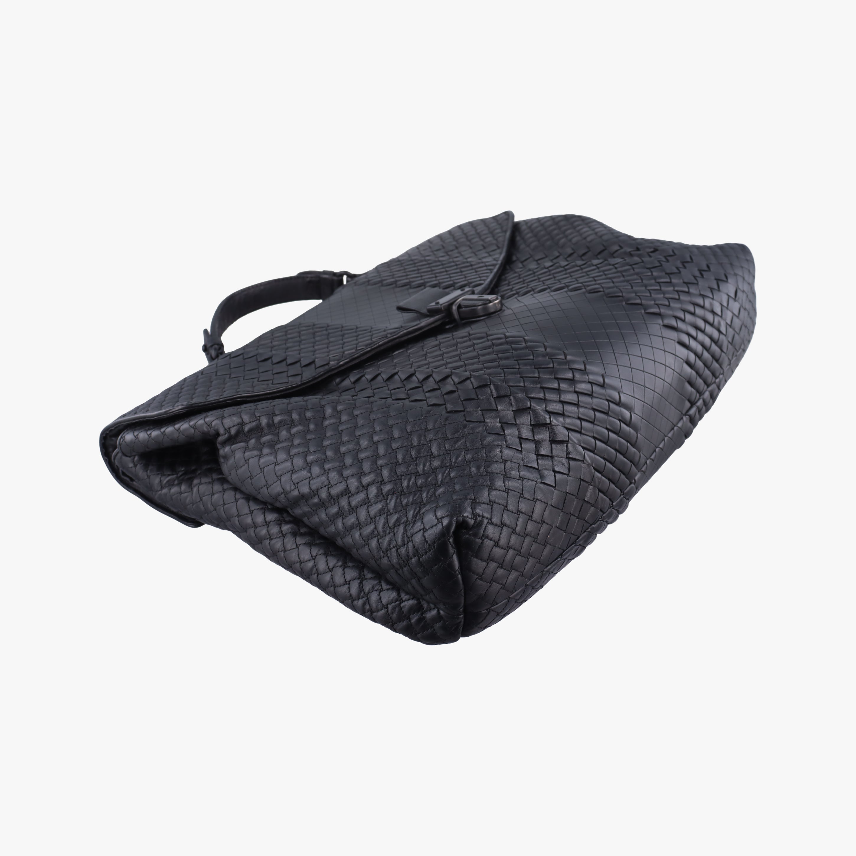 Intrecciato Black lambskin B03482603Cイントレチャート ブラック ラムスキン B03482603C