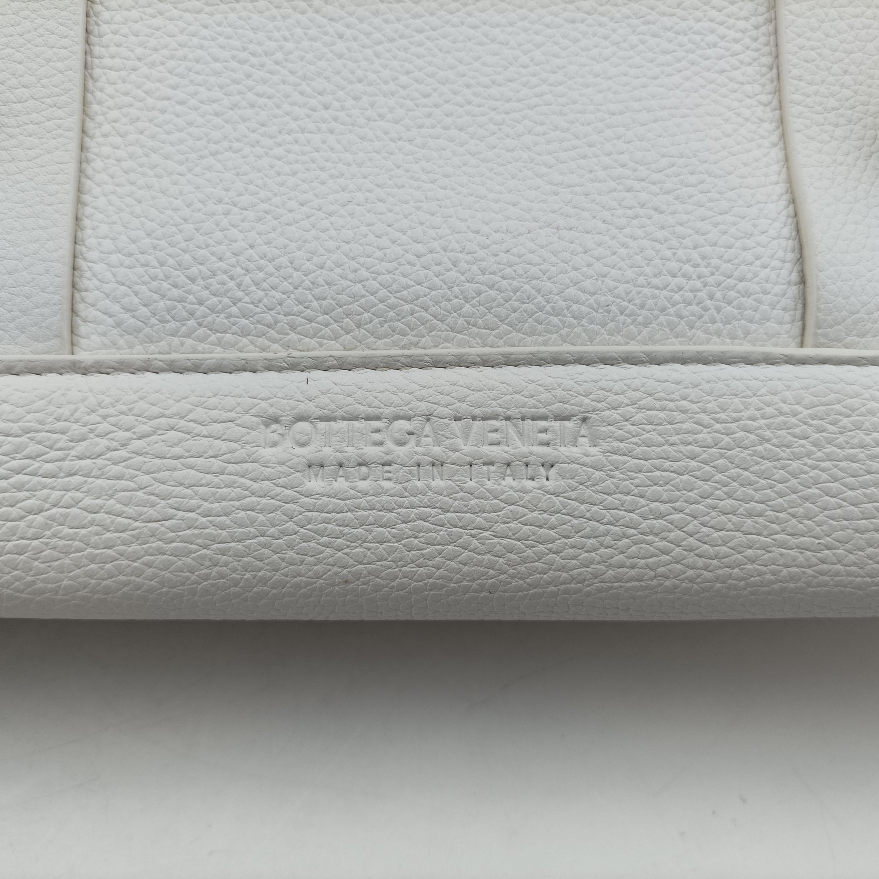 ARCO White Leather B08870289Aザ アルコ ホワイト レザー B08870289A