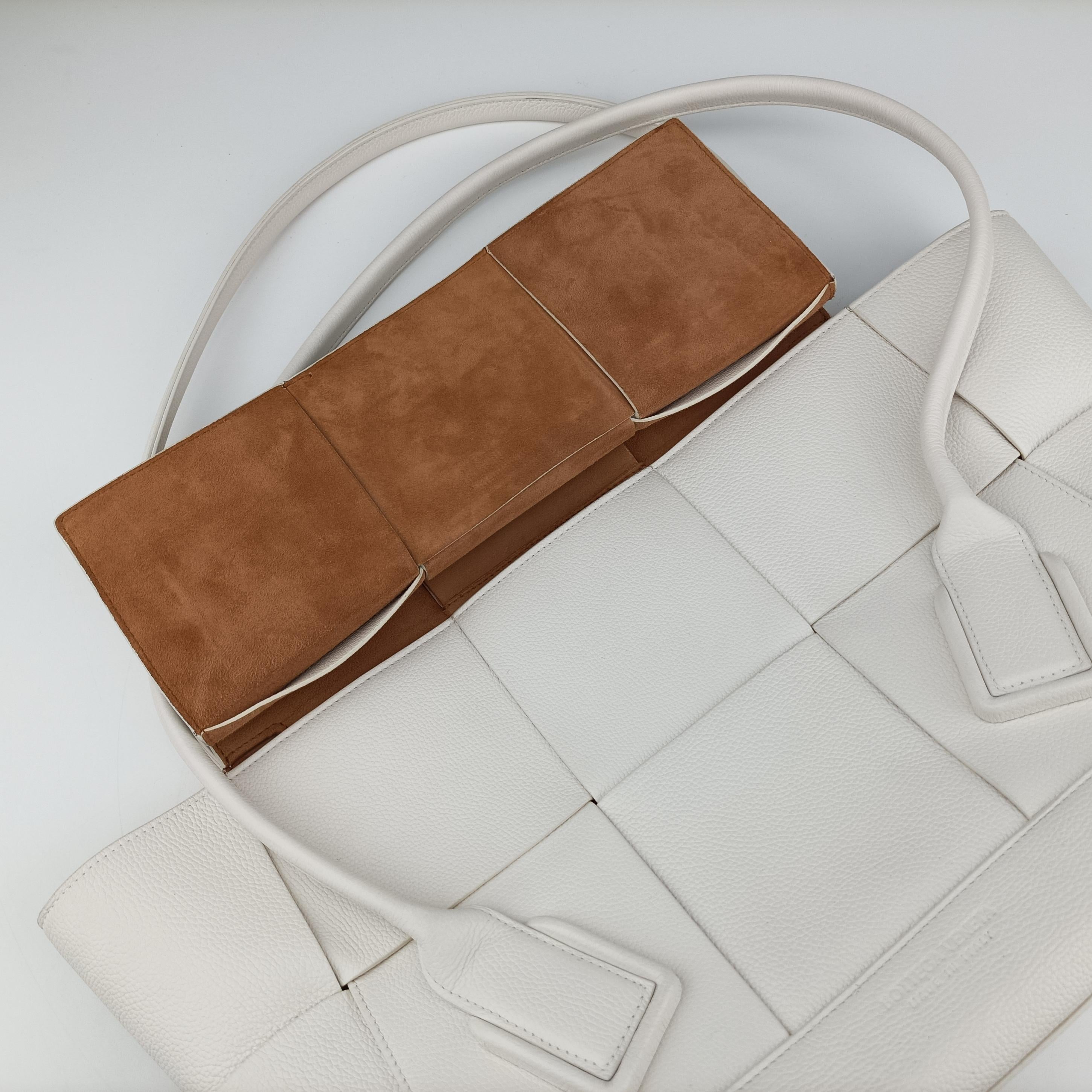 ARCO White Leather B08870289Aザ アルコ ホワイト レザー B08870289A
