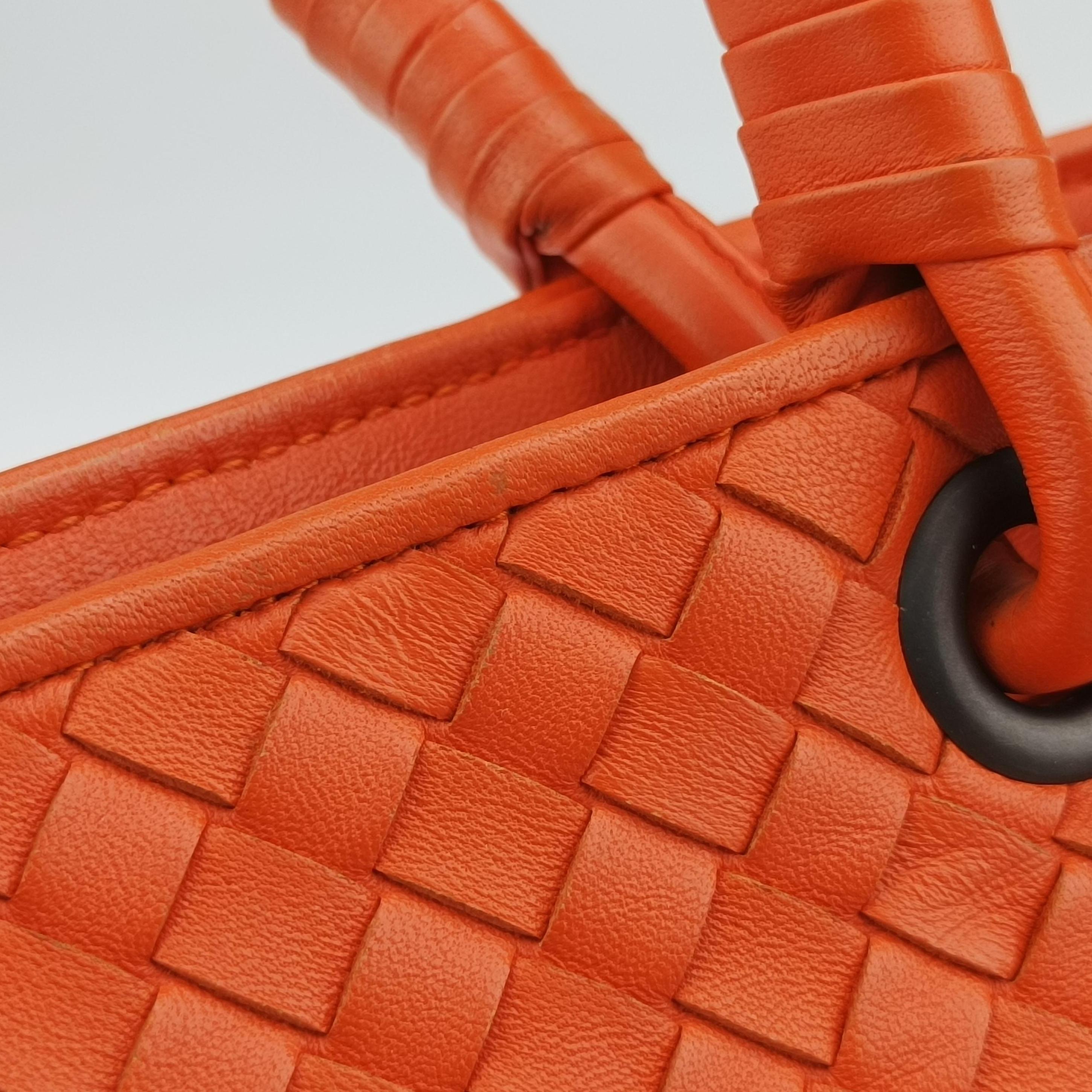Intrecciato Orange lambskin B03143333Lイントレチャート オレンジ ラムスキン B03143333L