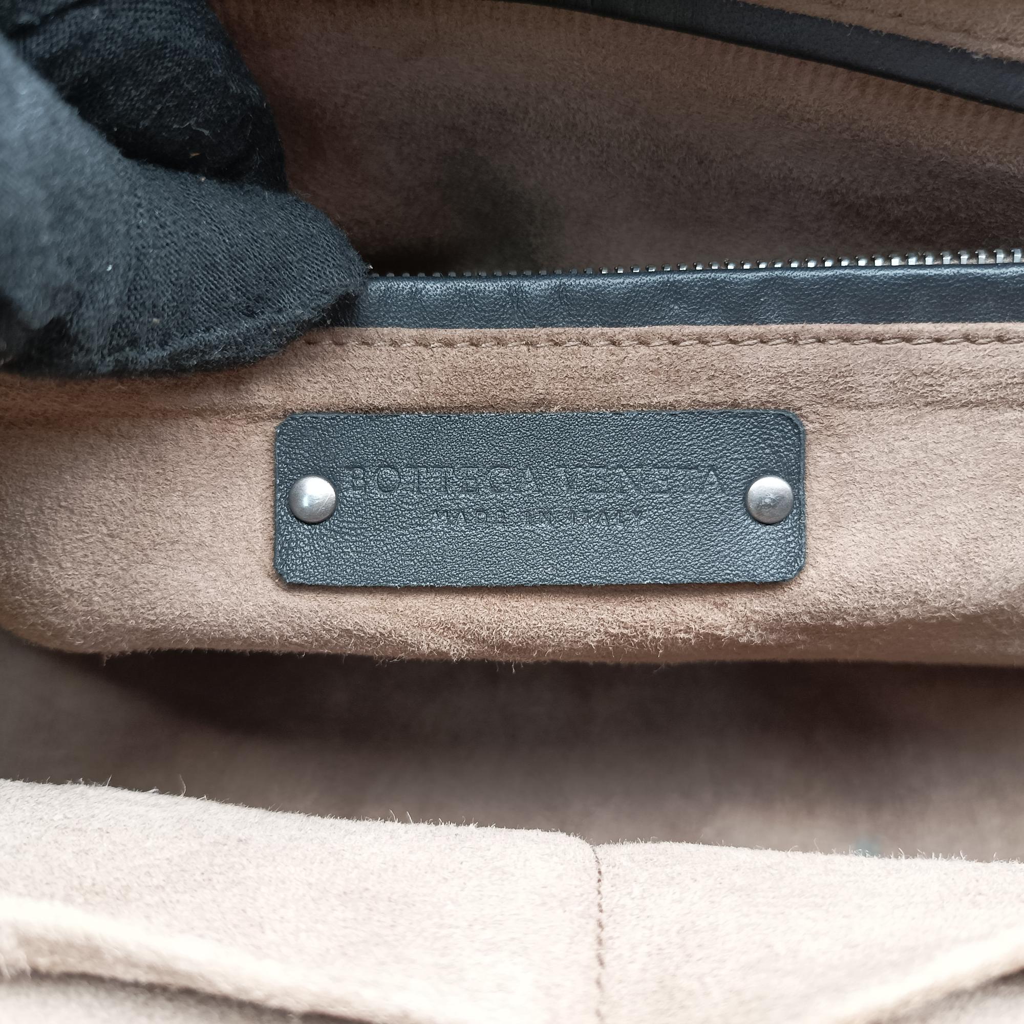 Intrecciato Ellitica Black lambskin B07742078Kイントレチャート エリティカ ブラック ラムスキン B07742078K