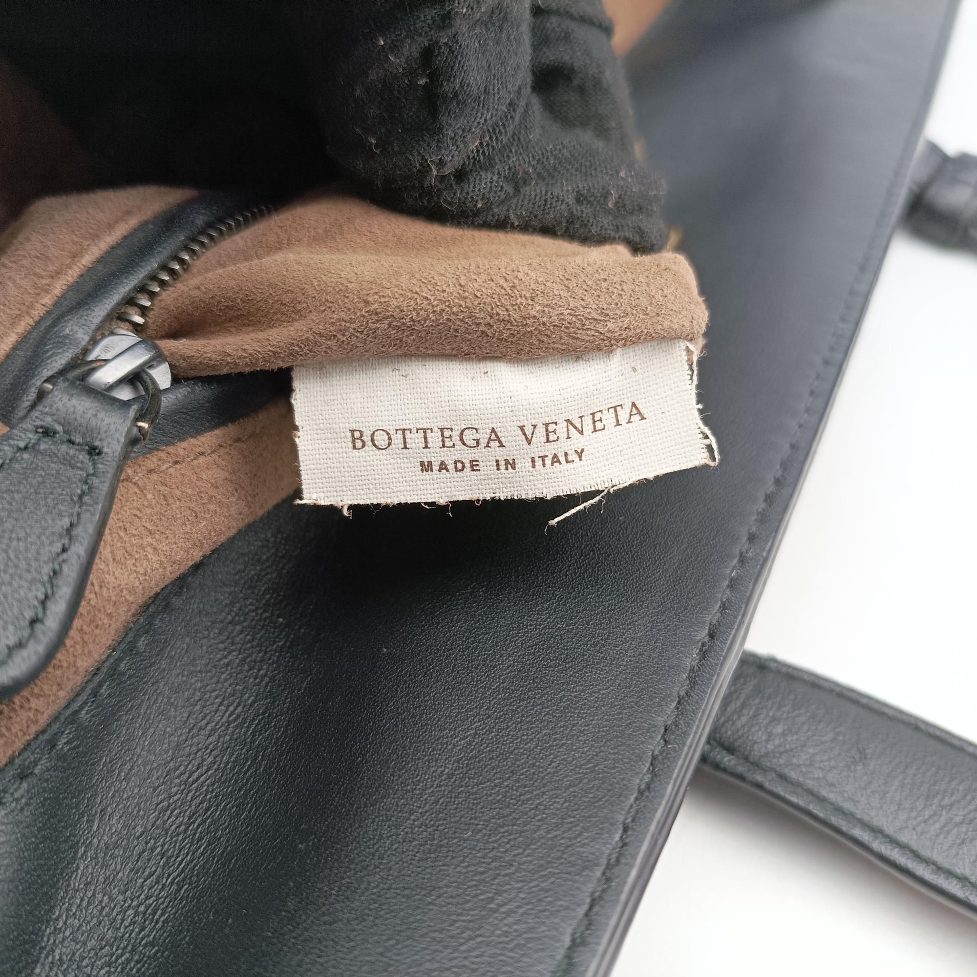 Intrecciato Ellitica Black lambskin B07742078Kイントレチャート エリティカ ブラック ラムスキン B07742078K