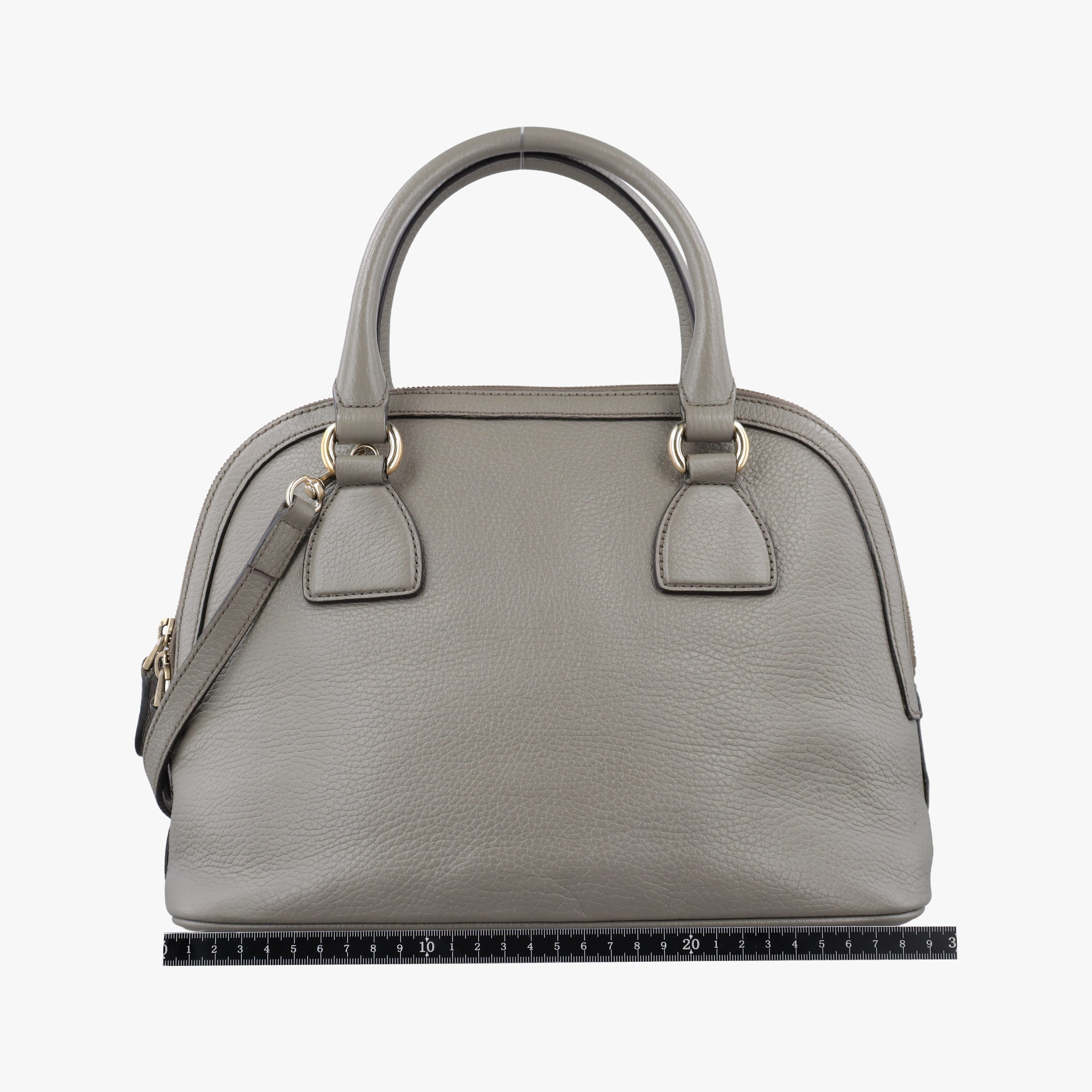 Interlocking G charm Dome Grey Leather 449662 B022469098インターロッキングG チャーム ドーム グレー レザー 449662 B022469098