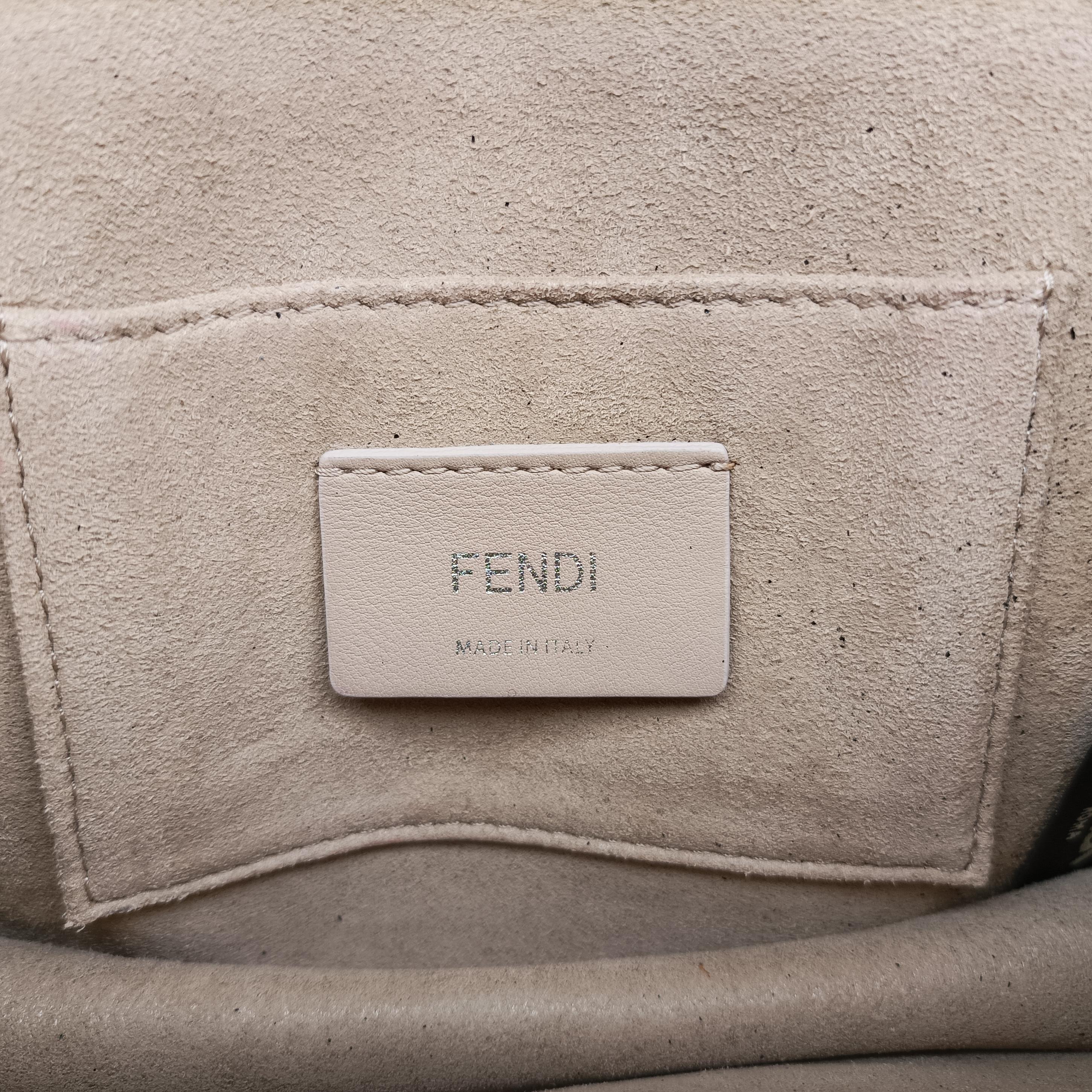 studded Kan I Black Leather 8M0381 8M0381 A0ZR 188-8241スタッズ キャナイ ブラック レザー 8M0381 8M0381 A0ZR 188-8241