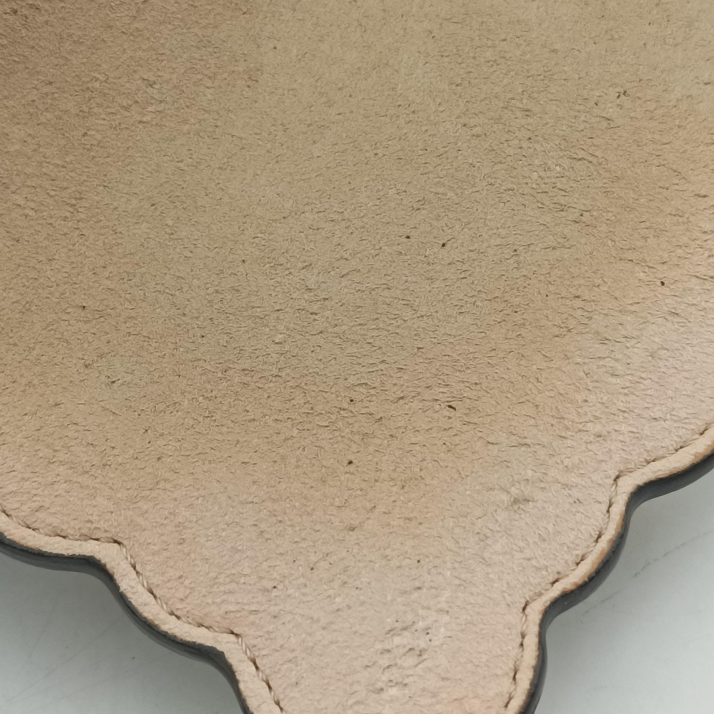 studded Kan I Black Leather 8M0381 8M0381 A0ZR 188-8241スタッズ キャナイ ブラック レザー 8M0381 8M0381 A0ZR 188-8241