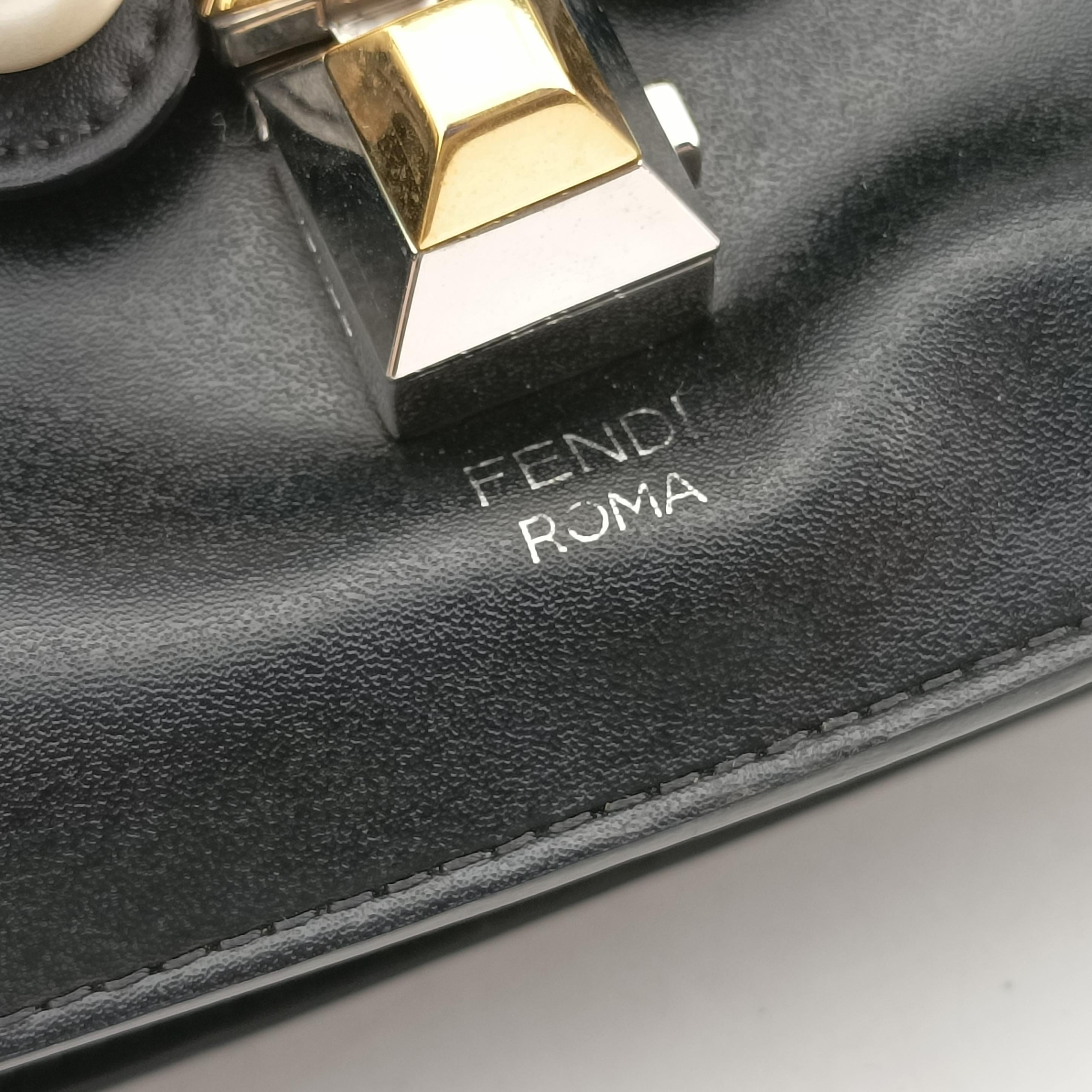 studded Kan I Black Leather 8M0381 8M0381 A0ZR 188-8241スタッズ キャナイ ブラック レザー 8M0381 8M0381 A0ZR 188-8241