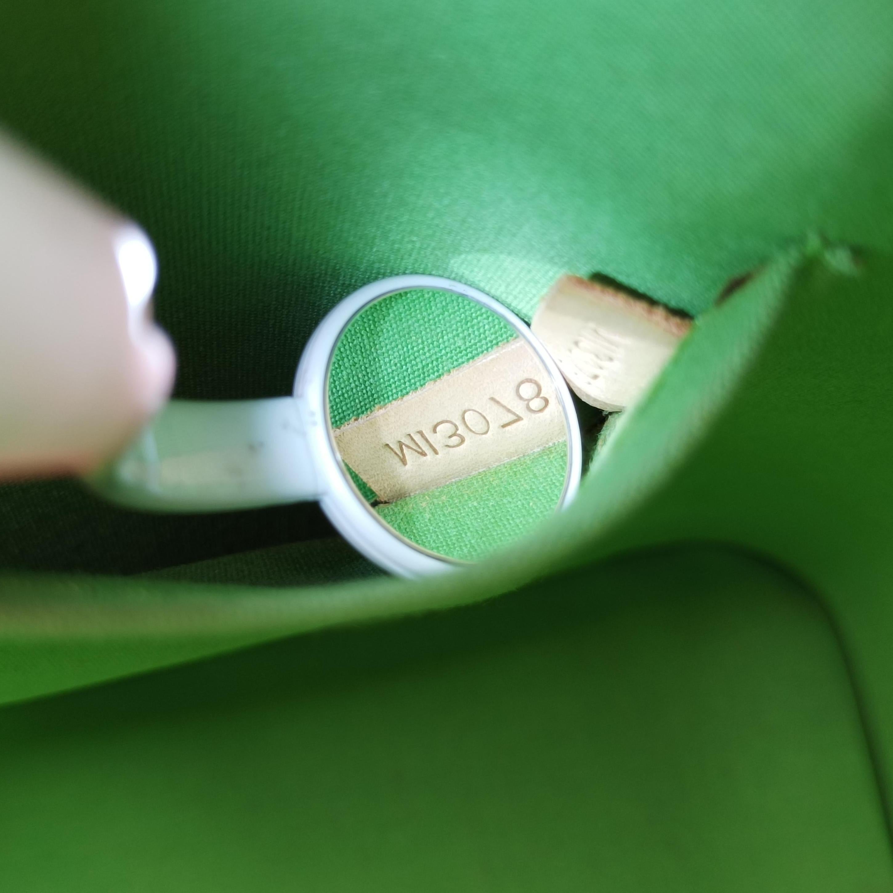 Alma GM green Vernis MI3078アルマGM グリーン ヴェルニ MI3078