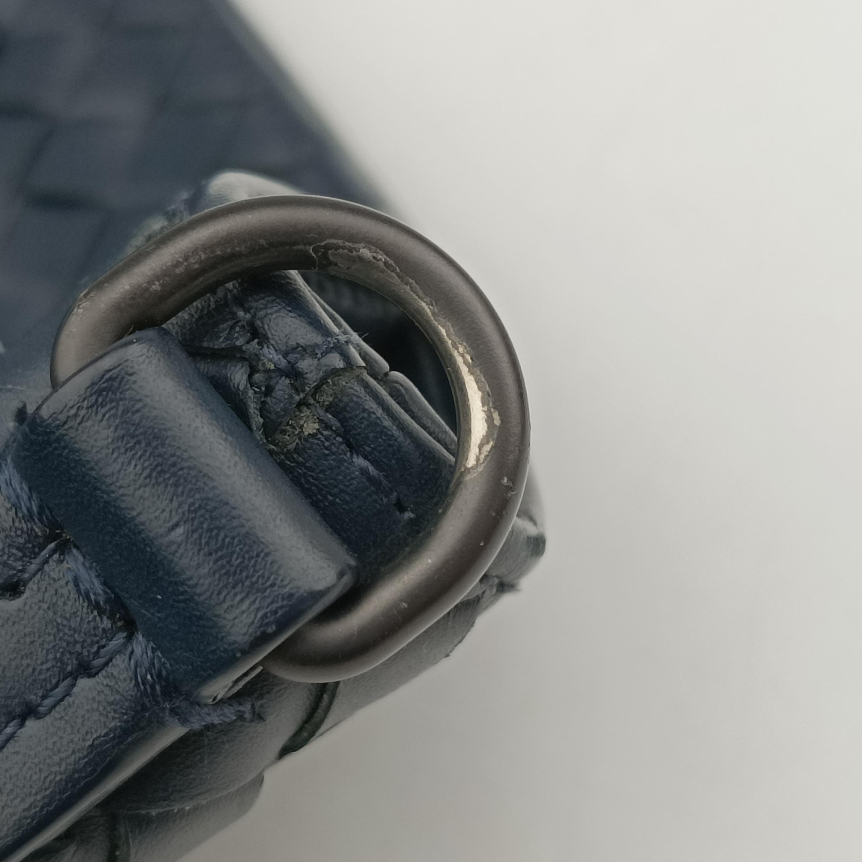 Intrecciato Navy lambskin B06575225Kイントレチャート ネイビー ラムスキン B06575225K