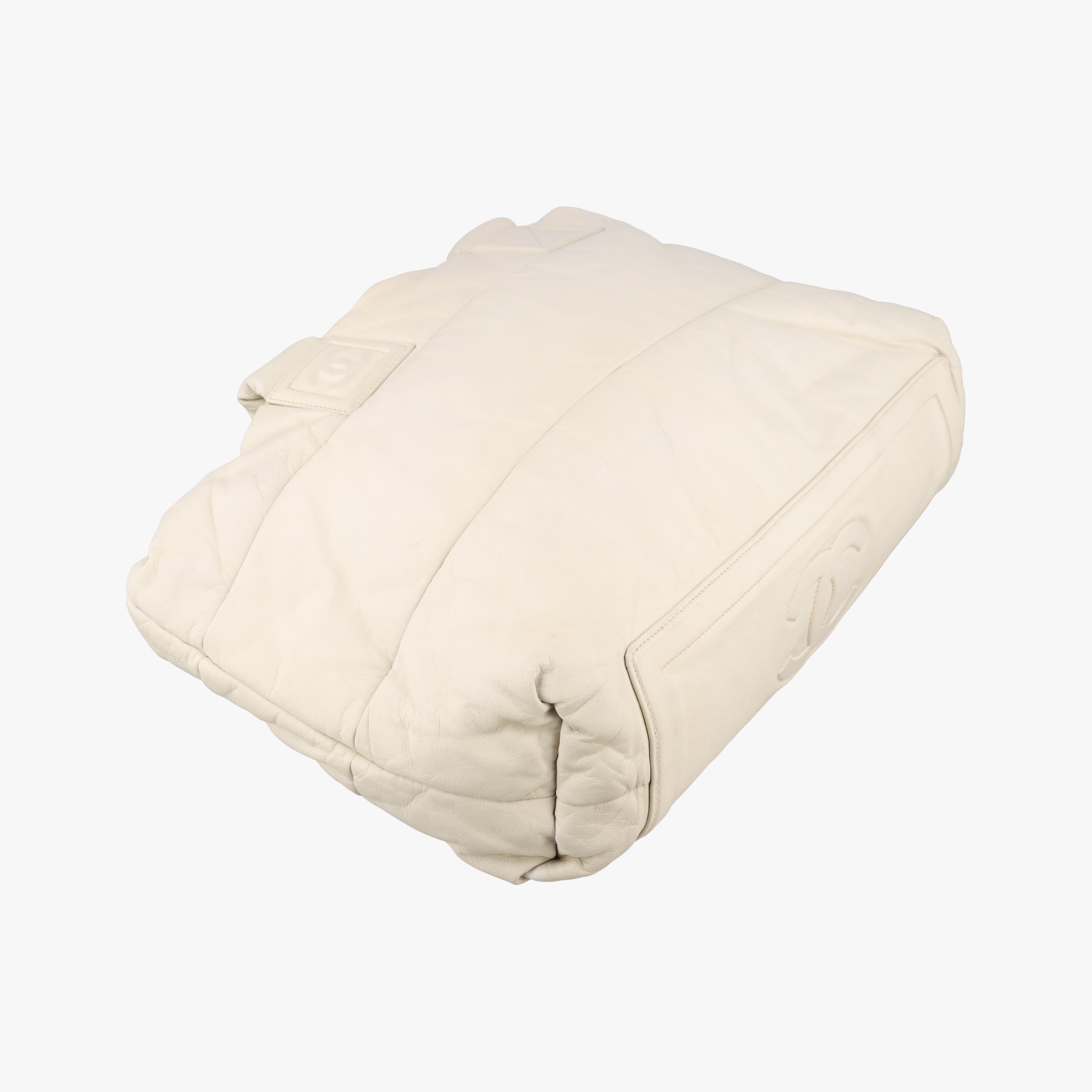 Cococoon Quilting White lambskin A47107 13004523コココクーン キルティング ホワイト ラムスキン A47107 13004523