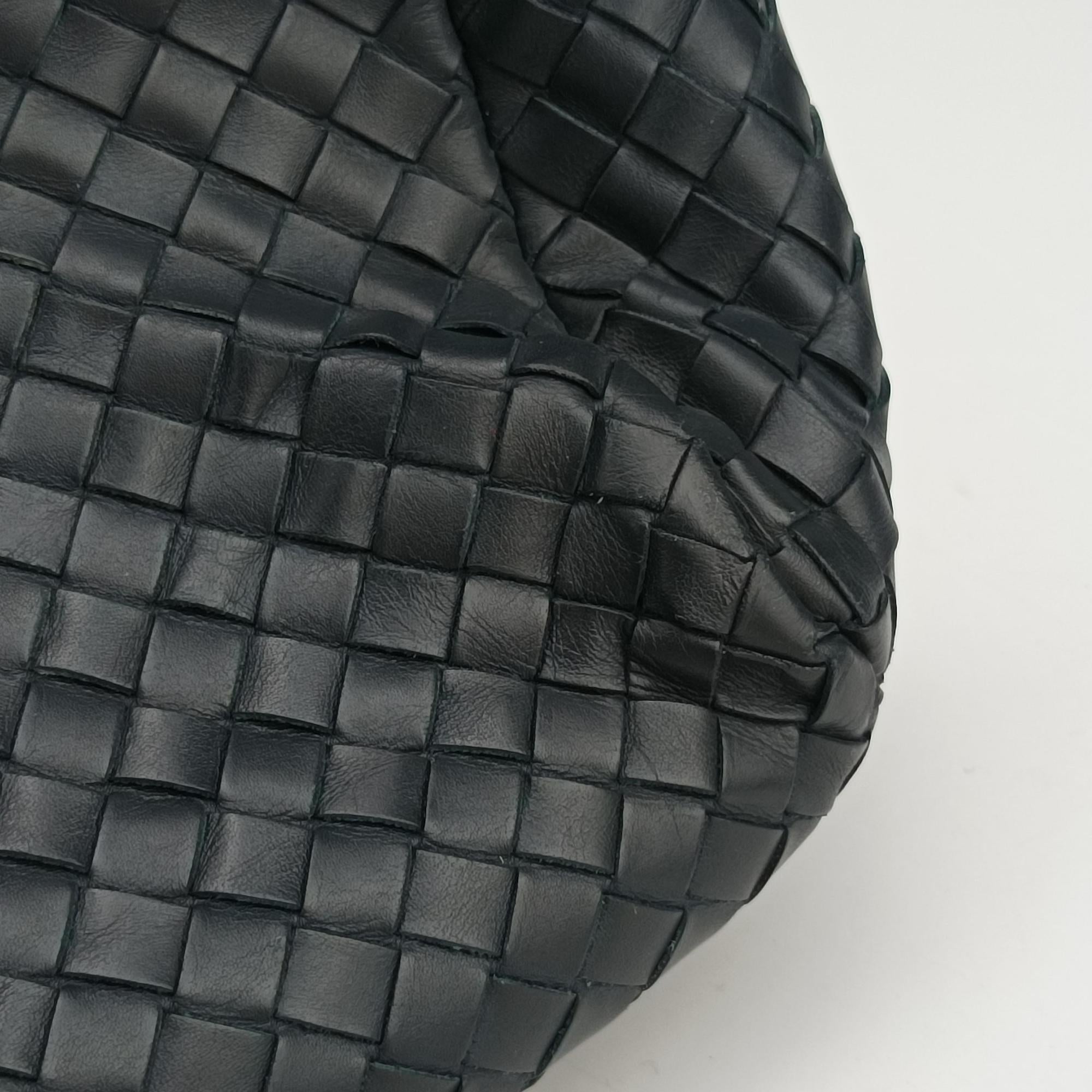 Intrecciato Navy lambskin B01351879Mイントレチャート ネイビー ラムスキン B01351879M