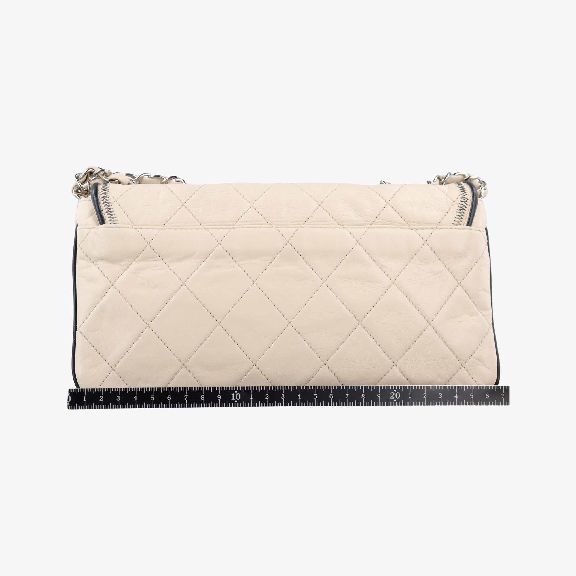 East West White lambskin A37691 12109225イーストウエスト ホワイト ラムスキン A37691 12109225