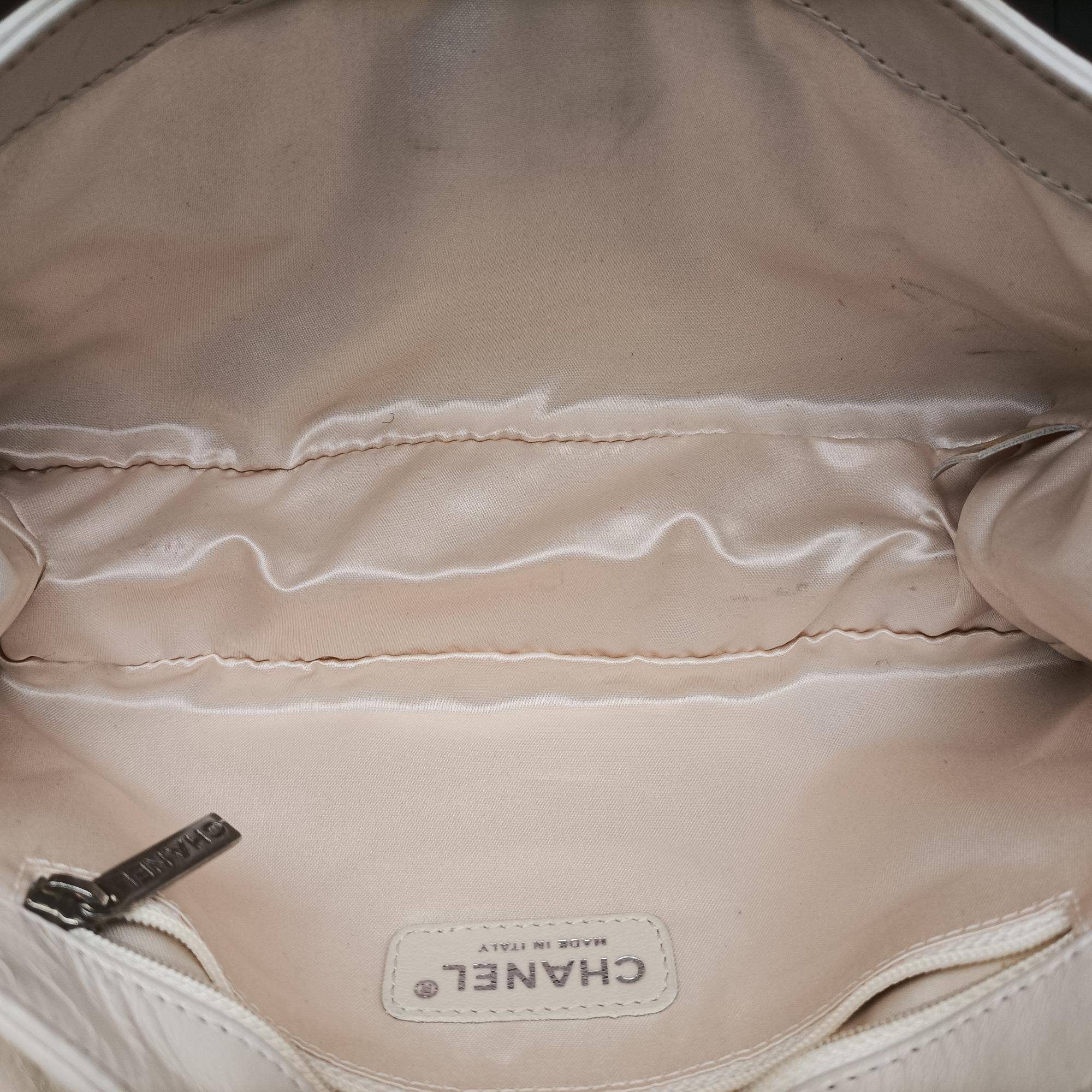 East West White lambskin A37691 12109225イーストウエスト ホワイト ラムスキン A37691 12109225