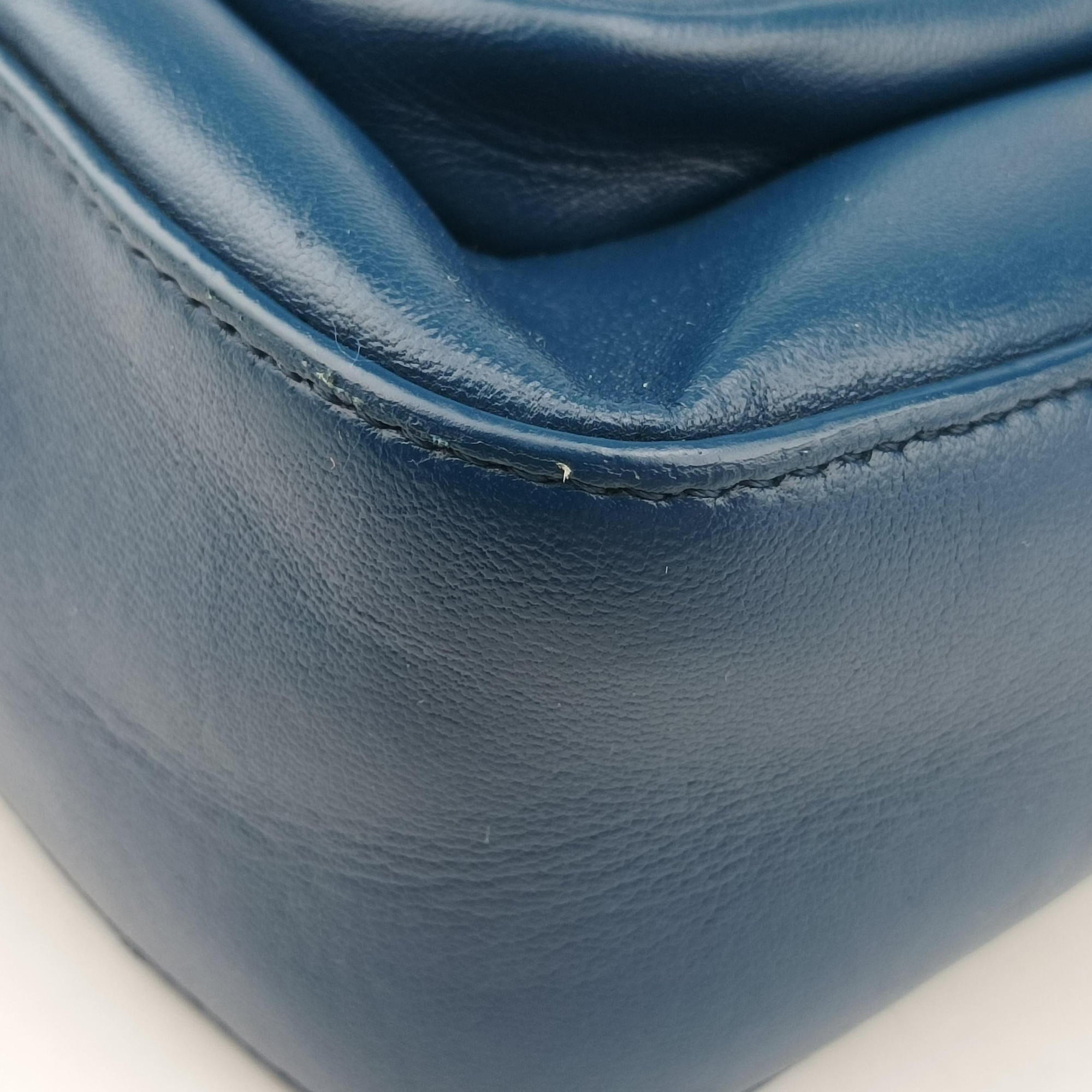 Be Baguette Blue lambskin 8BR677 8BR677-P05-139-2566ビー バゲット ブルー ラムスキン 8BR677 8BR677-P05-139-2566