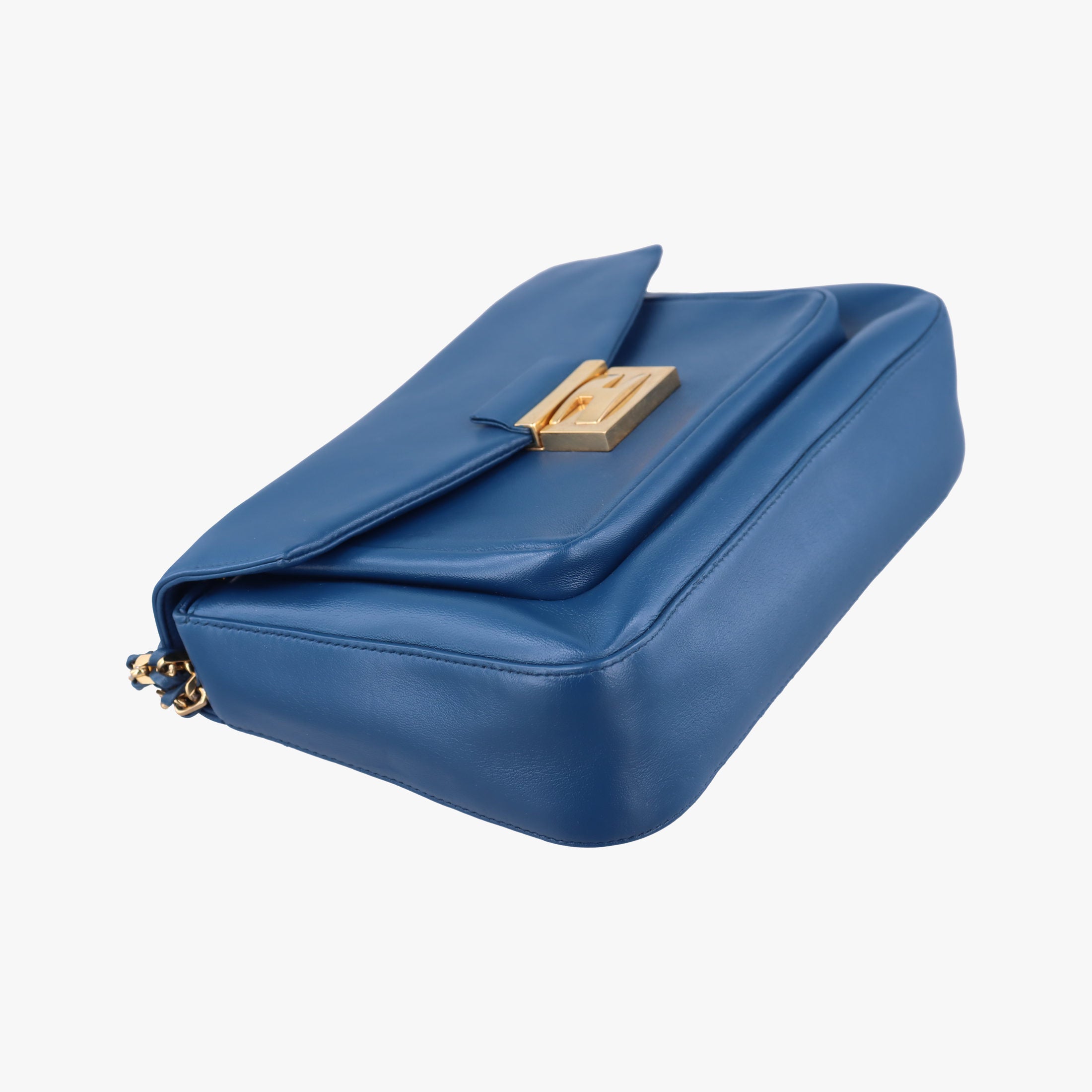 Be Baguette Blue lambskin 8BR677 8BR677-P05-139-2566ビー バゲット ブルー ラムスキン 8BR677 8BR677-P05-139-2566