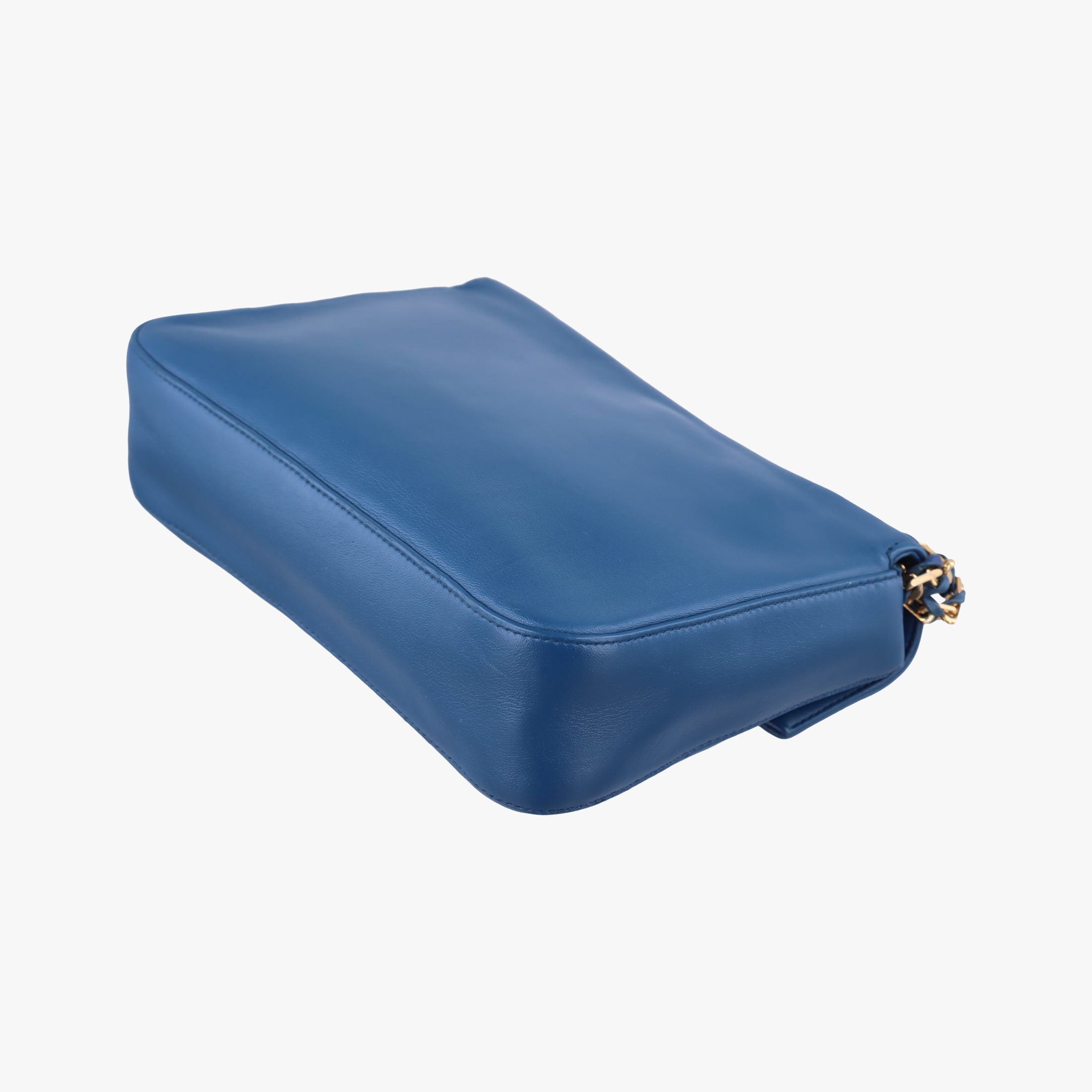 Be Baguette Blue lambskin 8BR677 8BR677-P05-139-2566ビー バゲット ブルー ラムスキン 8BR677 8BR677-P05-139-2566