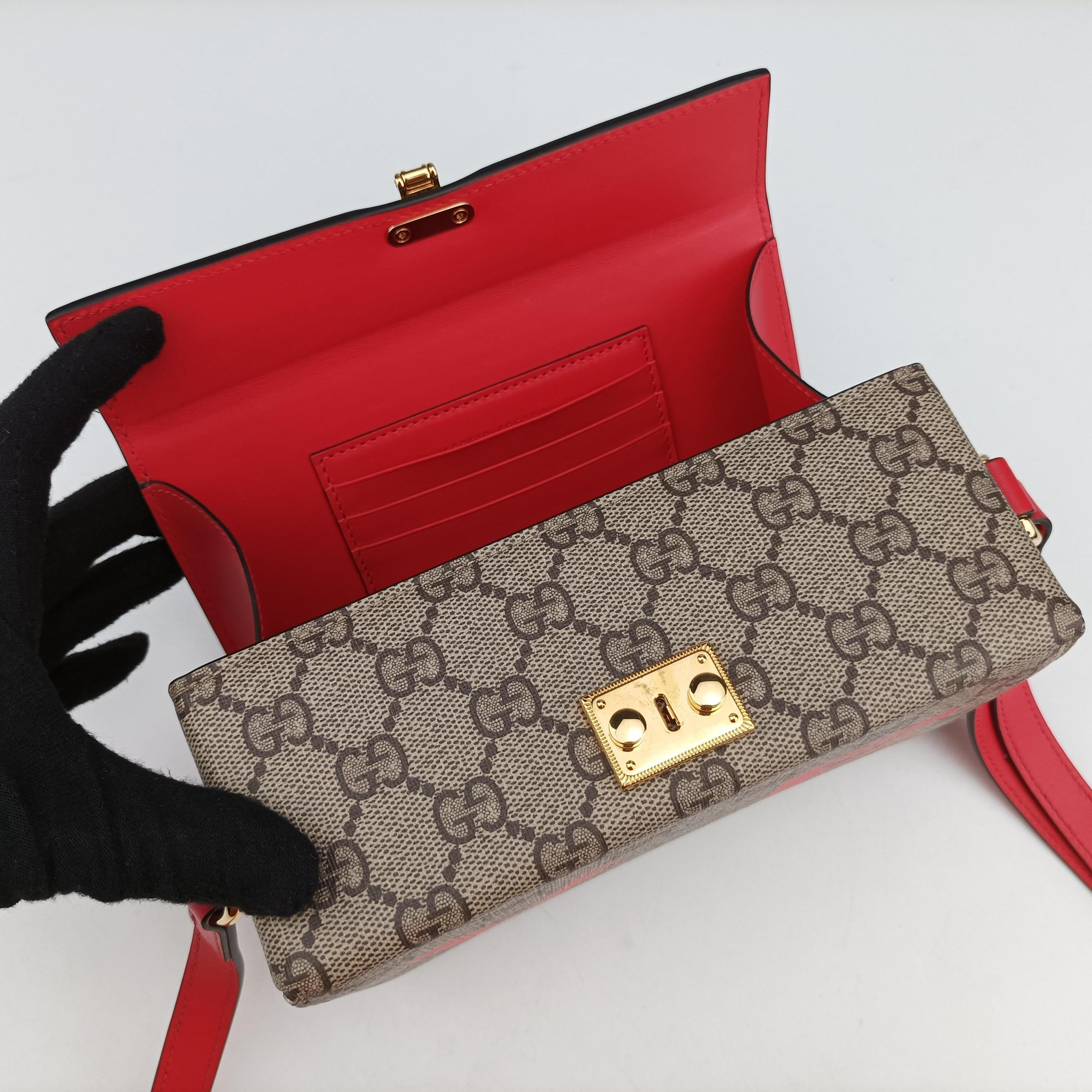 GG Supreme Brown×Red PVC coated canvas 677610 GGスプリーム ブラウン×レッド PVCコーティングキャンバス 677610