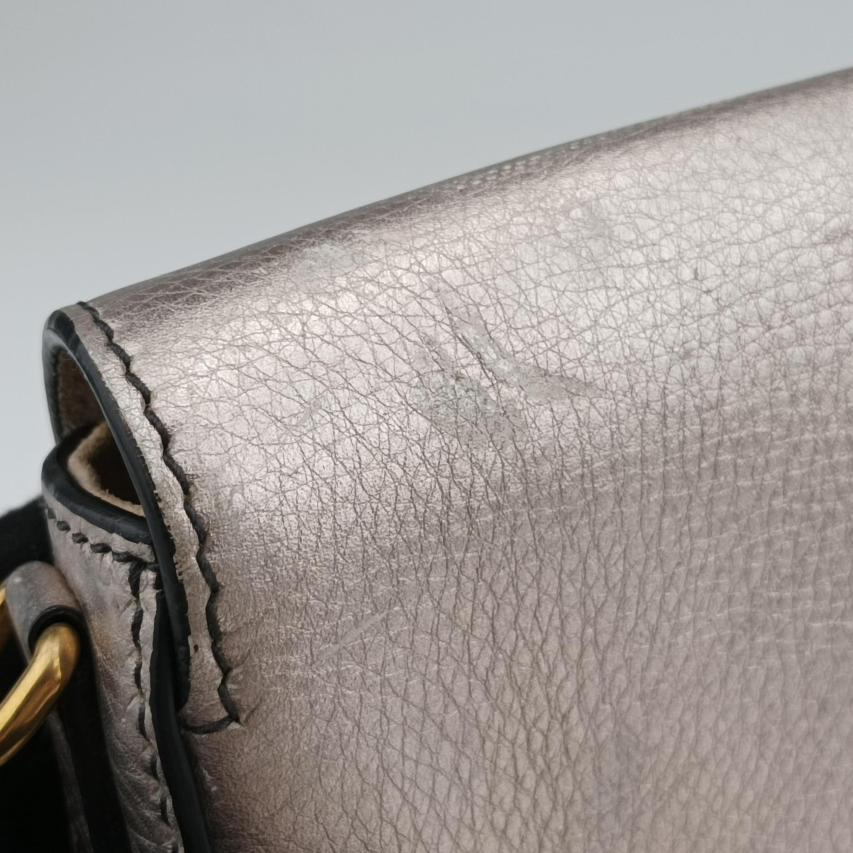 flap Gold leather 01-RU-0177フラップ ゴールド レザー 01-RU-0177