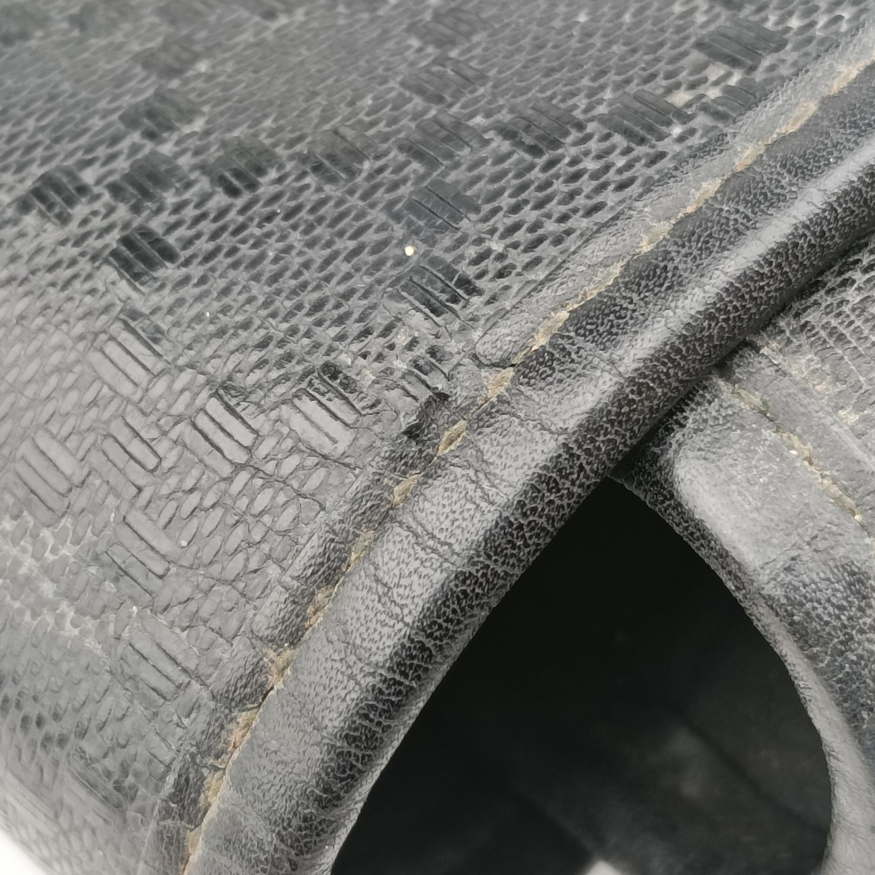 Guccissima Messenger Black Leather 223665 I9272226グッチッシマ メッセンジャー ブラック レザー 223665 I9272226