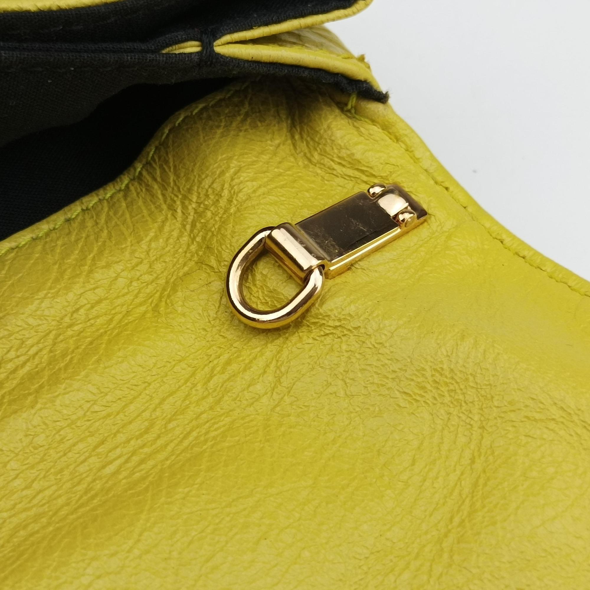Envelop Yellow lambskin 327079.7330.H.538735エンベロップ イエロー ラムスキン 327079.7330.H.538735