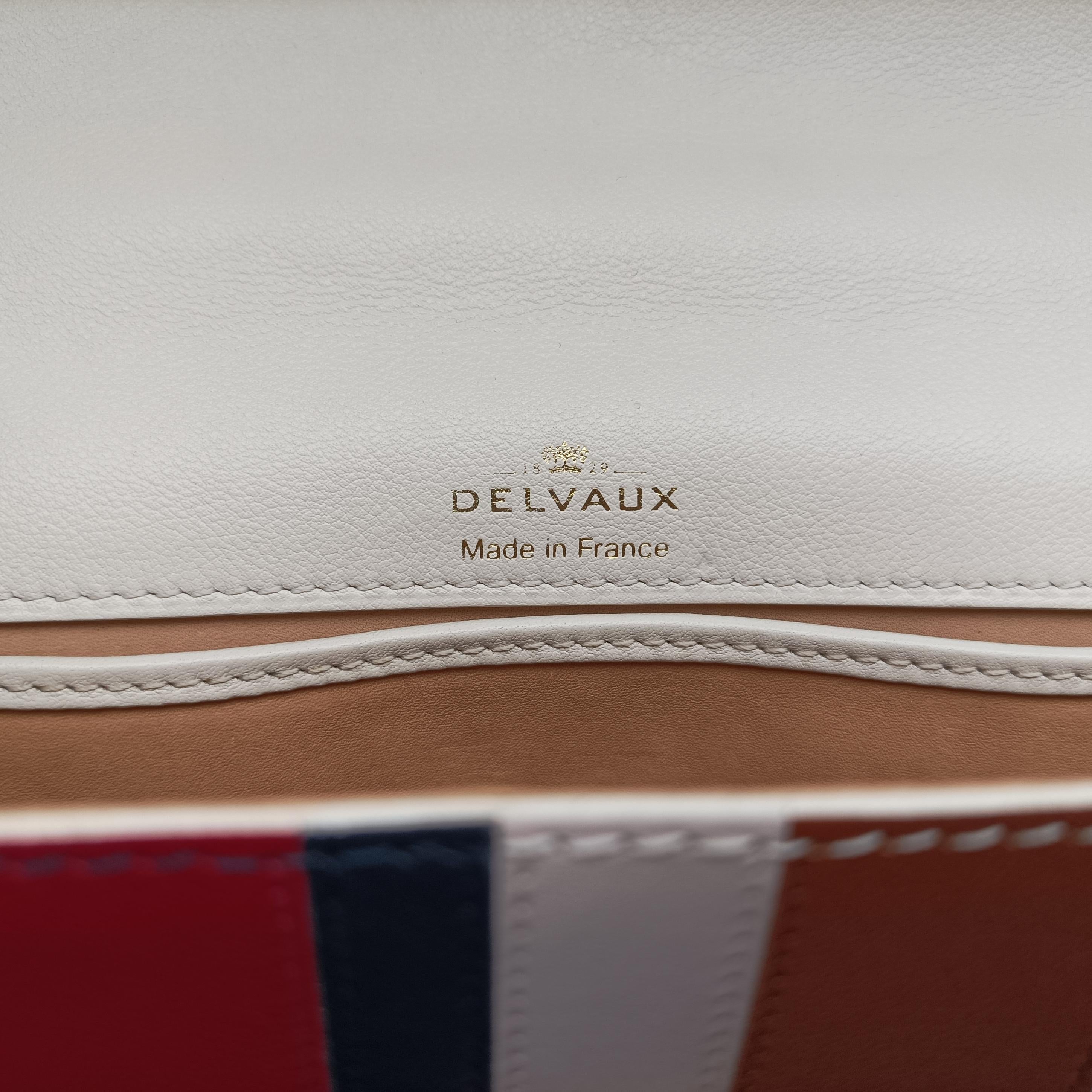 Tempete White xNavy x Red x Brown leather IO7Hタンペート ホワイト×ネービー×レッド×ブラウン レザー IO7H