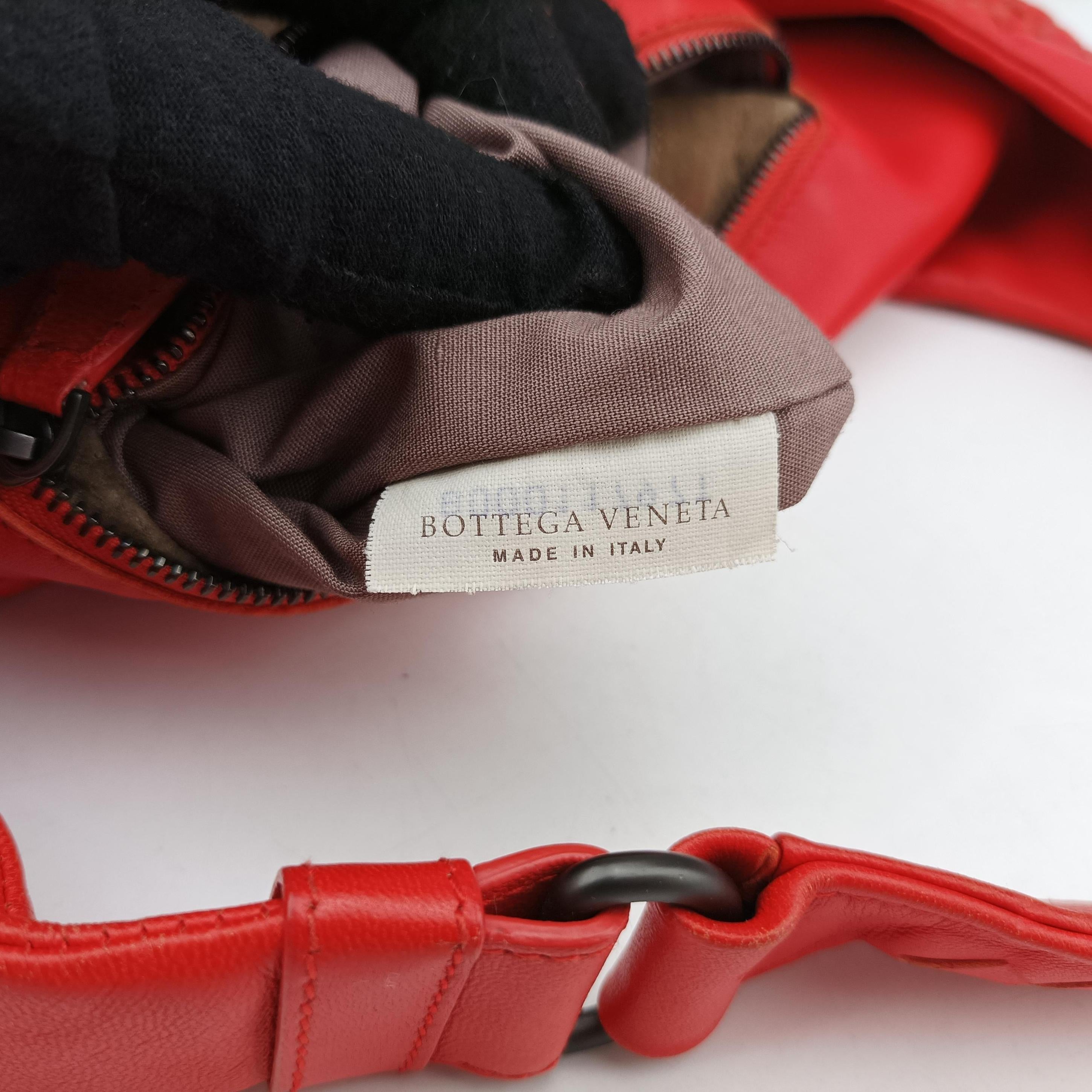 CAMPANA Intrecciato Red lambskin B00011797Tカンパーナ イントレチャート レッド ラムスキン B00011797T