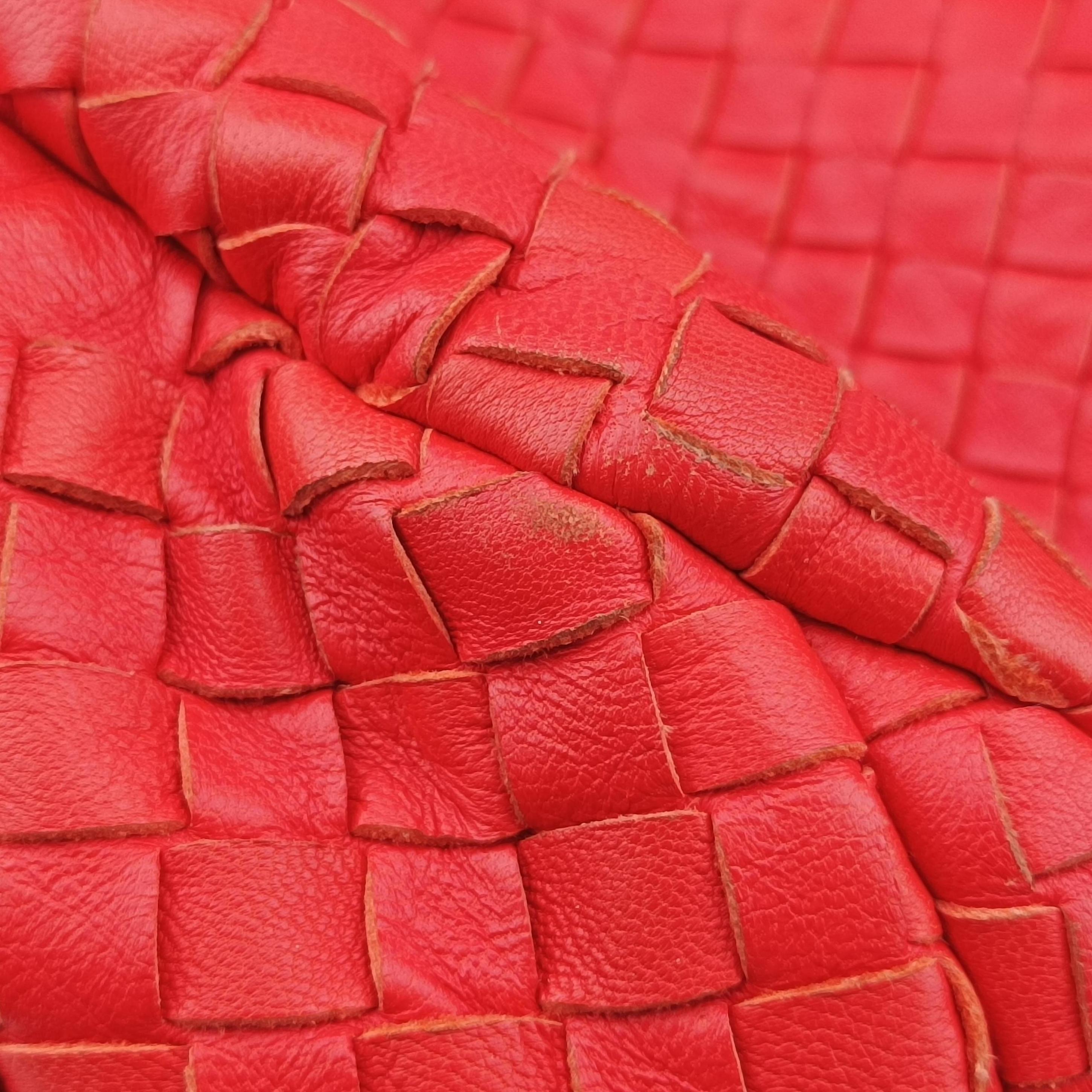 CAMPANA Intrecciato Red lambskin B00011797Tカンパーナ イントレチャート レッド ラムスキン B00011797T