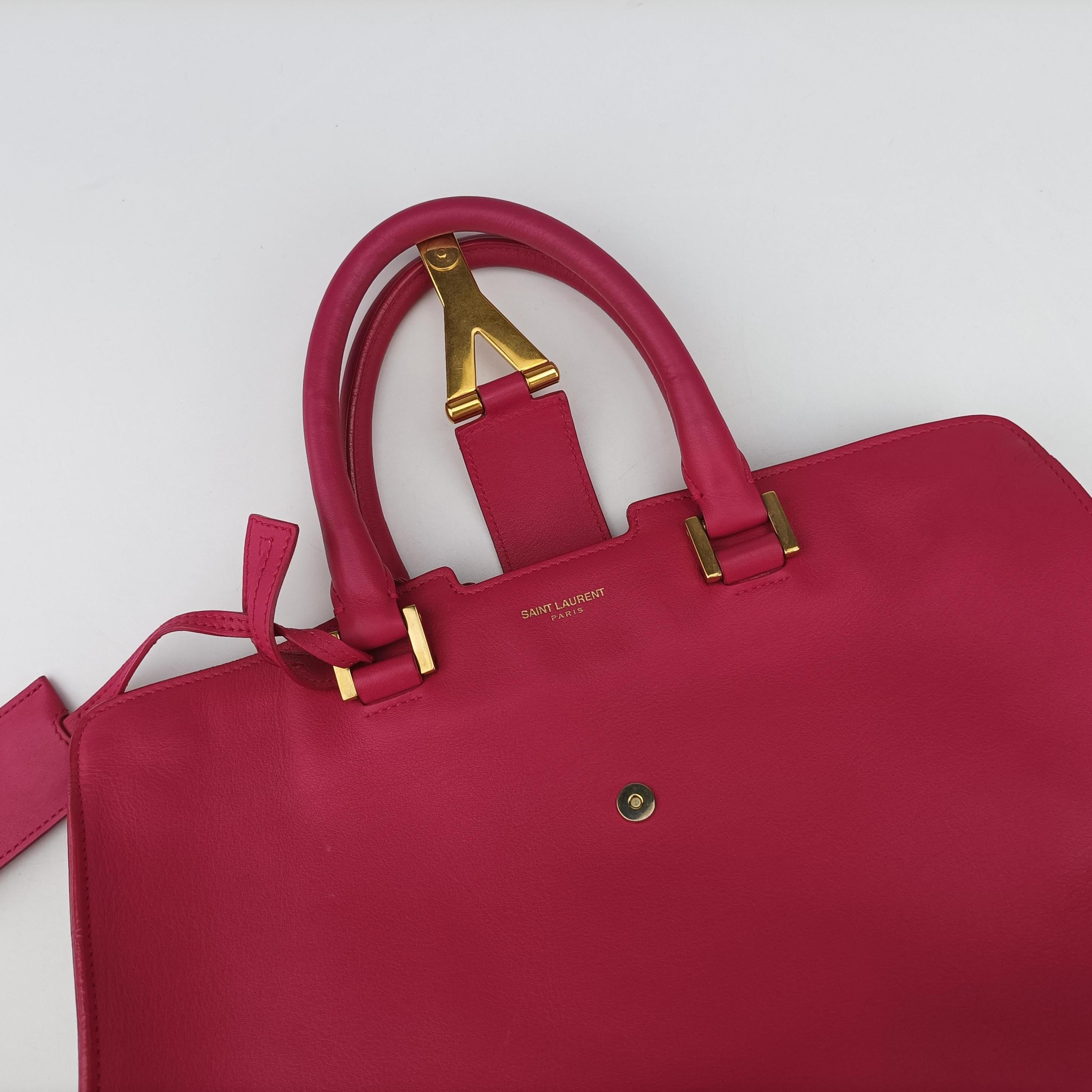 Y Ligne Petit Cabas Rose Red Leather 311210 311210 213317Yライン プチカバス ローズ レッド レザー 311210 311210 213317