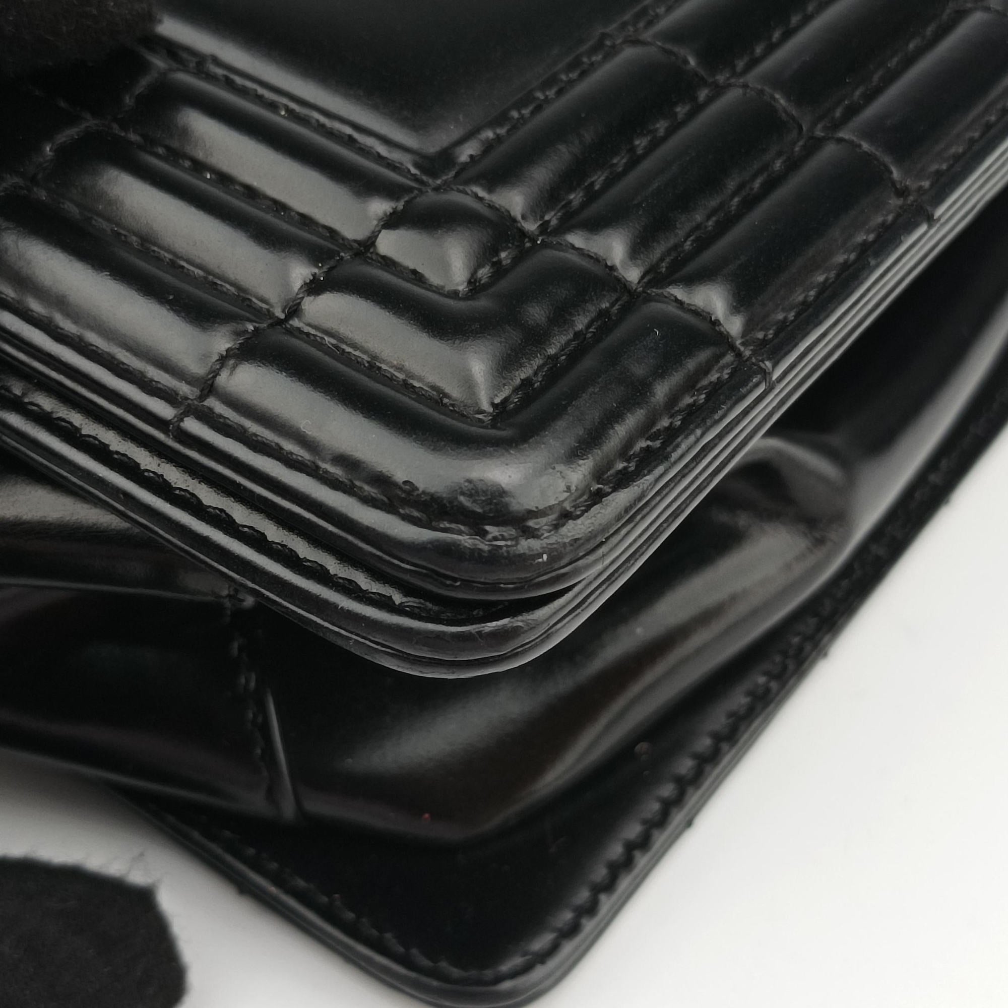 BOY CHANEL Black Patent A67021 16569135ボーイシャネル ブラック パテント A67021 16569135