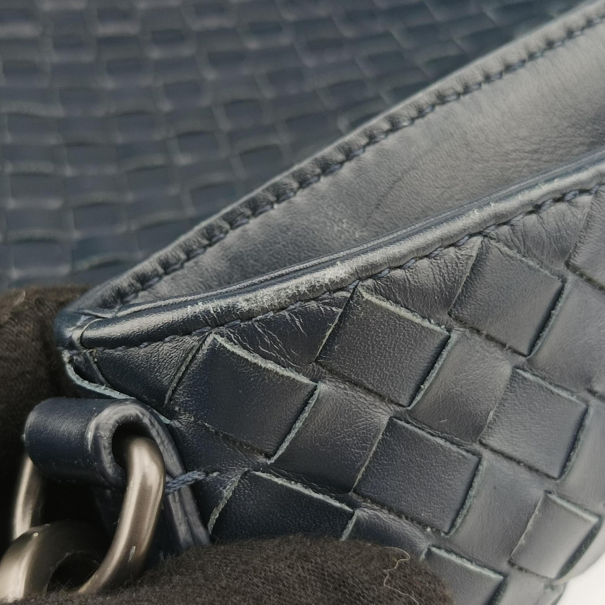 Intrecciato Navy lambskin B03555600Uイントレチャート ネイビー ラムスキン B03555600U