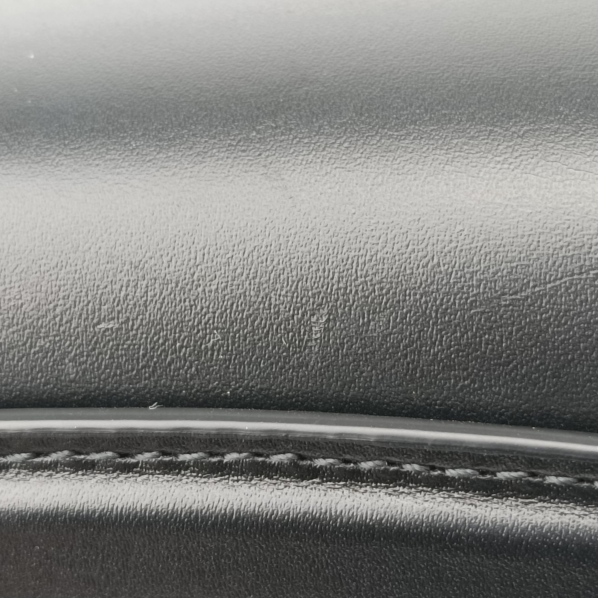 PETITE GG Black Leather 739721 I040410527プティ GG ブラック レザー 739721 I040410527