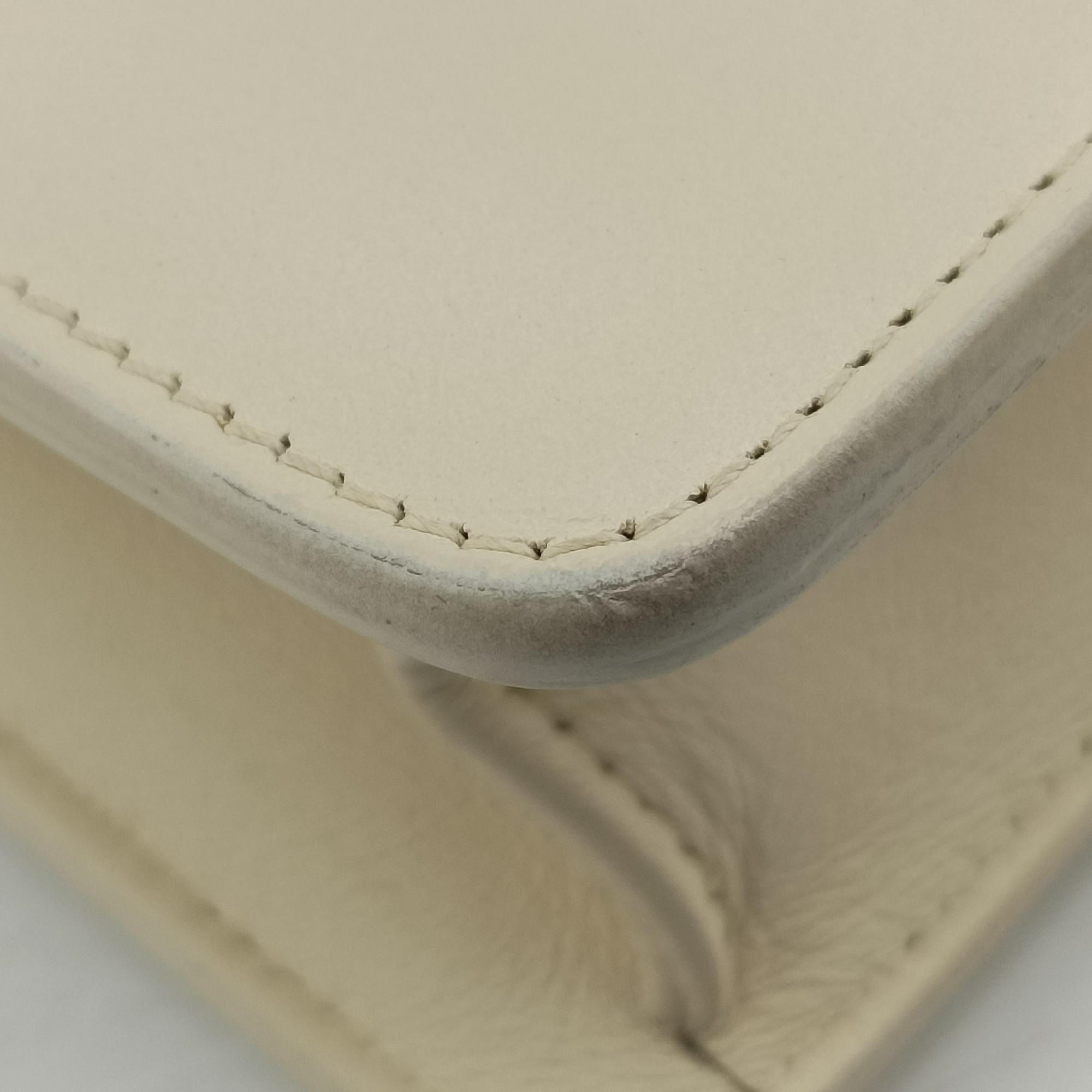 30 Montaigne White leather 29-MA-110930モンテーニュ ホワイト レザー 29-MA-1109
