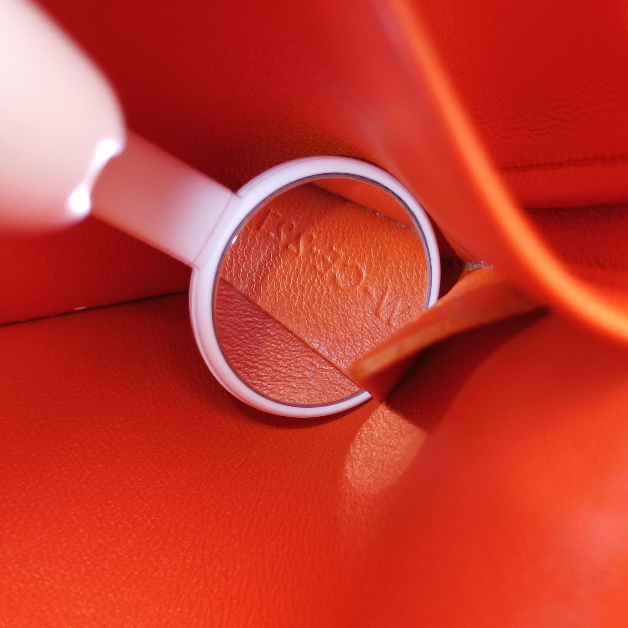 Triomphe Orange Leather W-CE-2271トリオンフ オレンジ レザー W-CE-2271