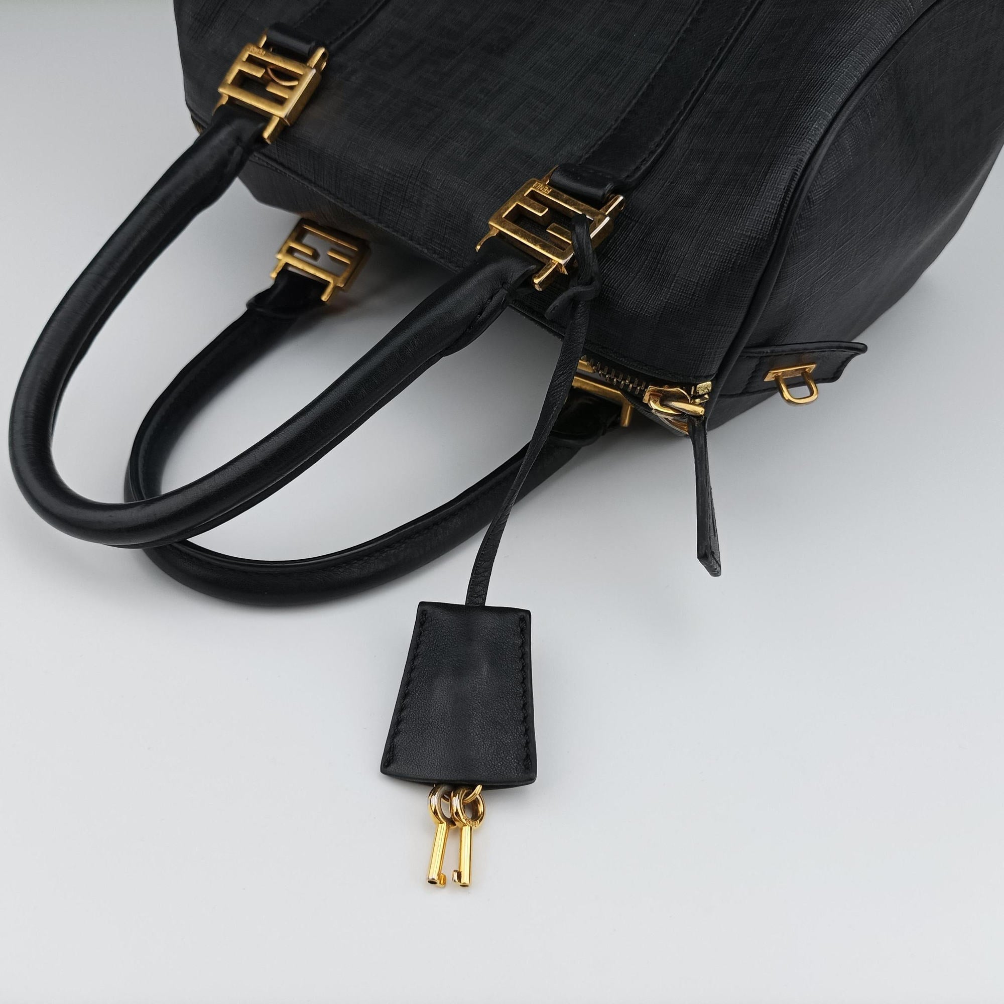 Zucchino Glitter Logo Black PVC coated canvas 8BL068 8BL068/H4E 138/2305スパンコールイエローグラデーション ブラック PVCコーティングキャンバス 8BL068 8BL068/H4E 138/2305