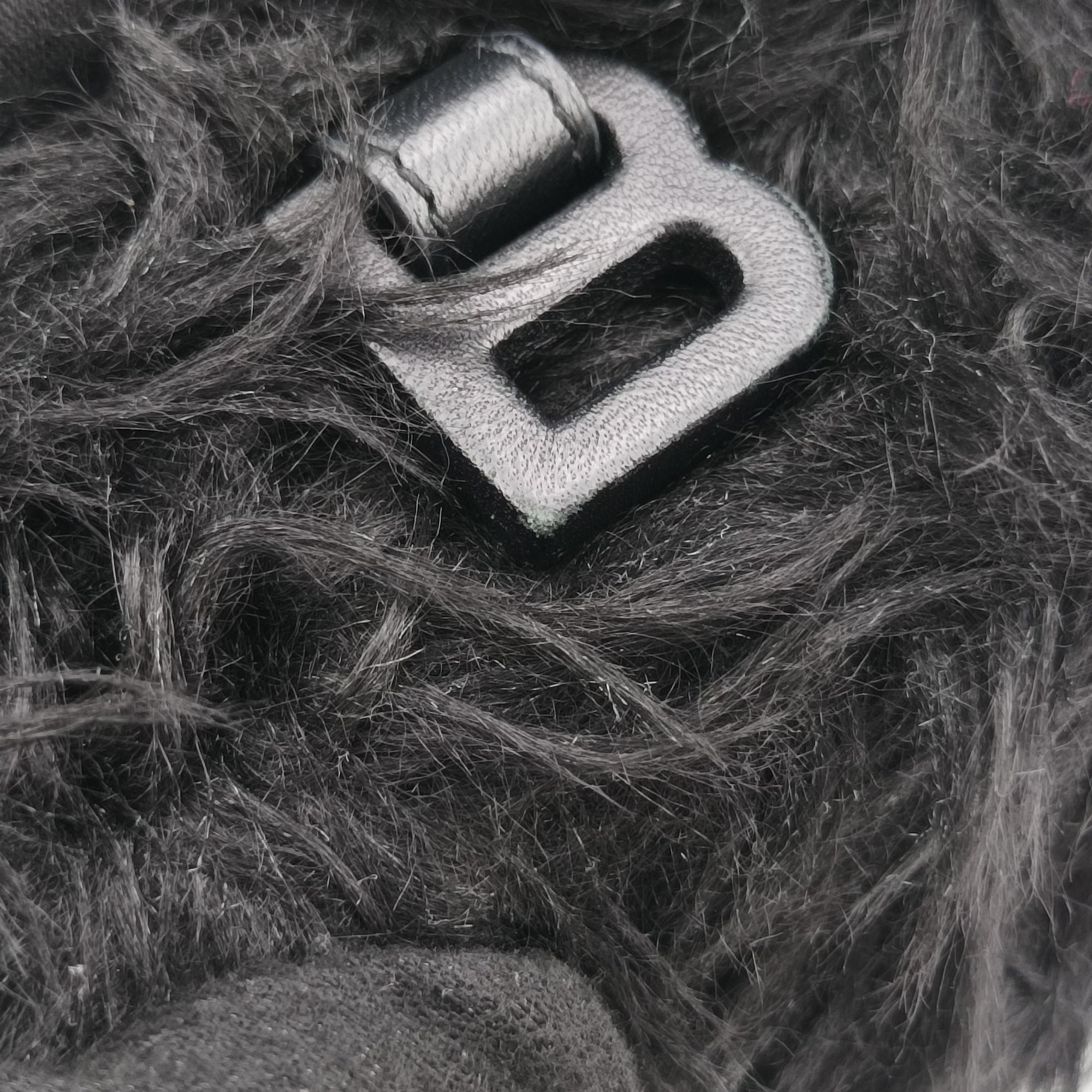 Hourglass Black Faux fur 676933.1000.S.1317アワーグラス ブラック フェイクファー 676933.1000.S.1317