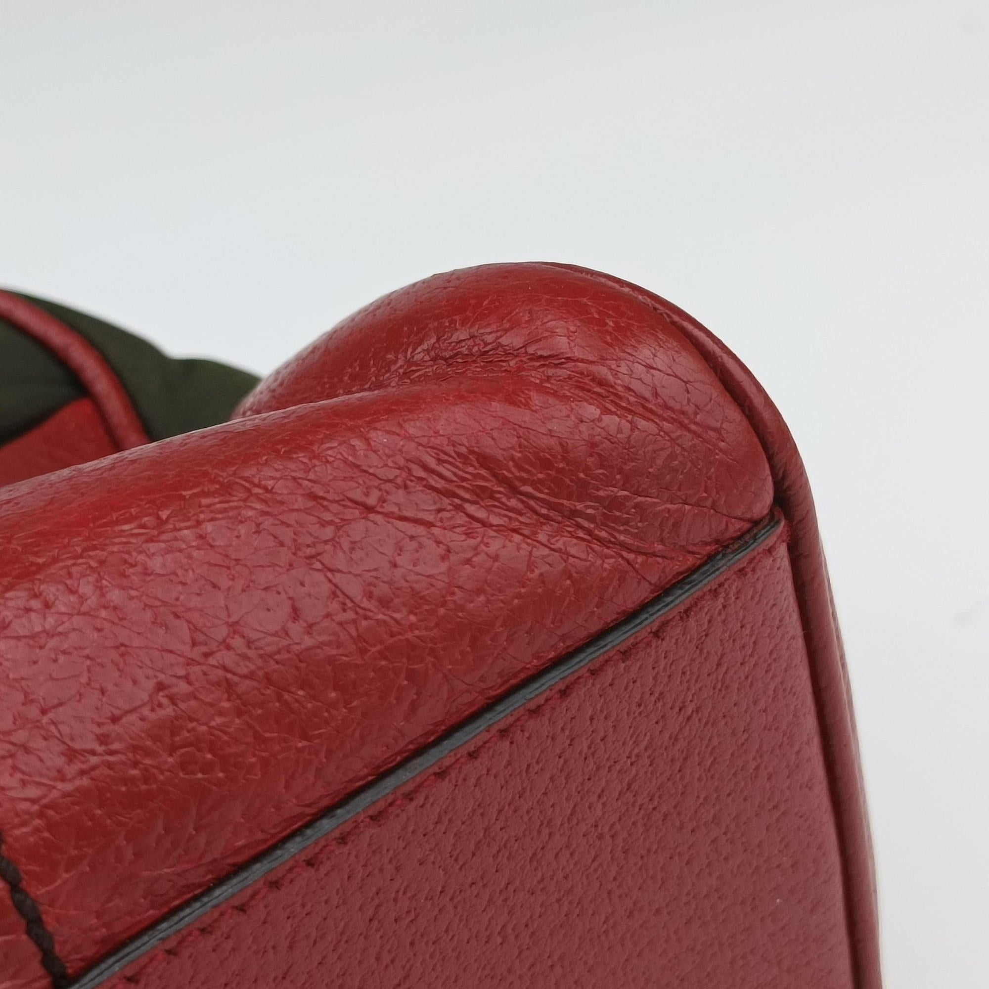 Triangle logo Red x green Nylon×Leather 22トライアングルロゴ レッド×グリーン ナイロン×レザー 22