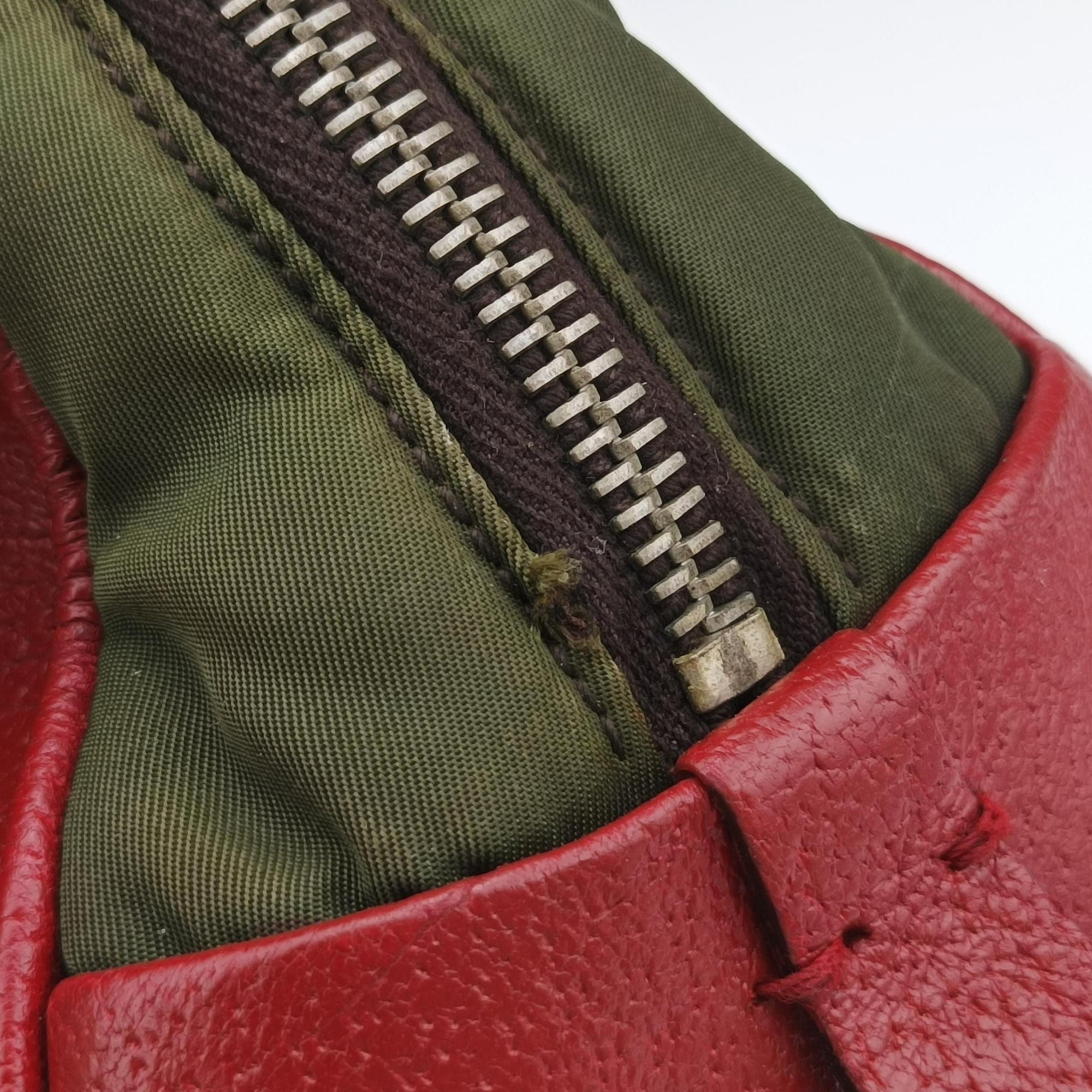 Triangle logo Red x green Nylon×Leather 22トライアングルロゴ レッド×グリーン ナイロン×レザー 22