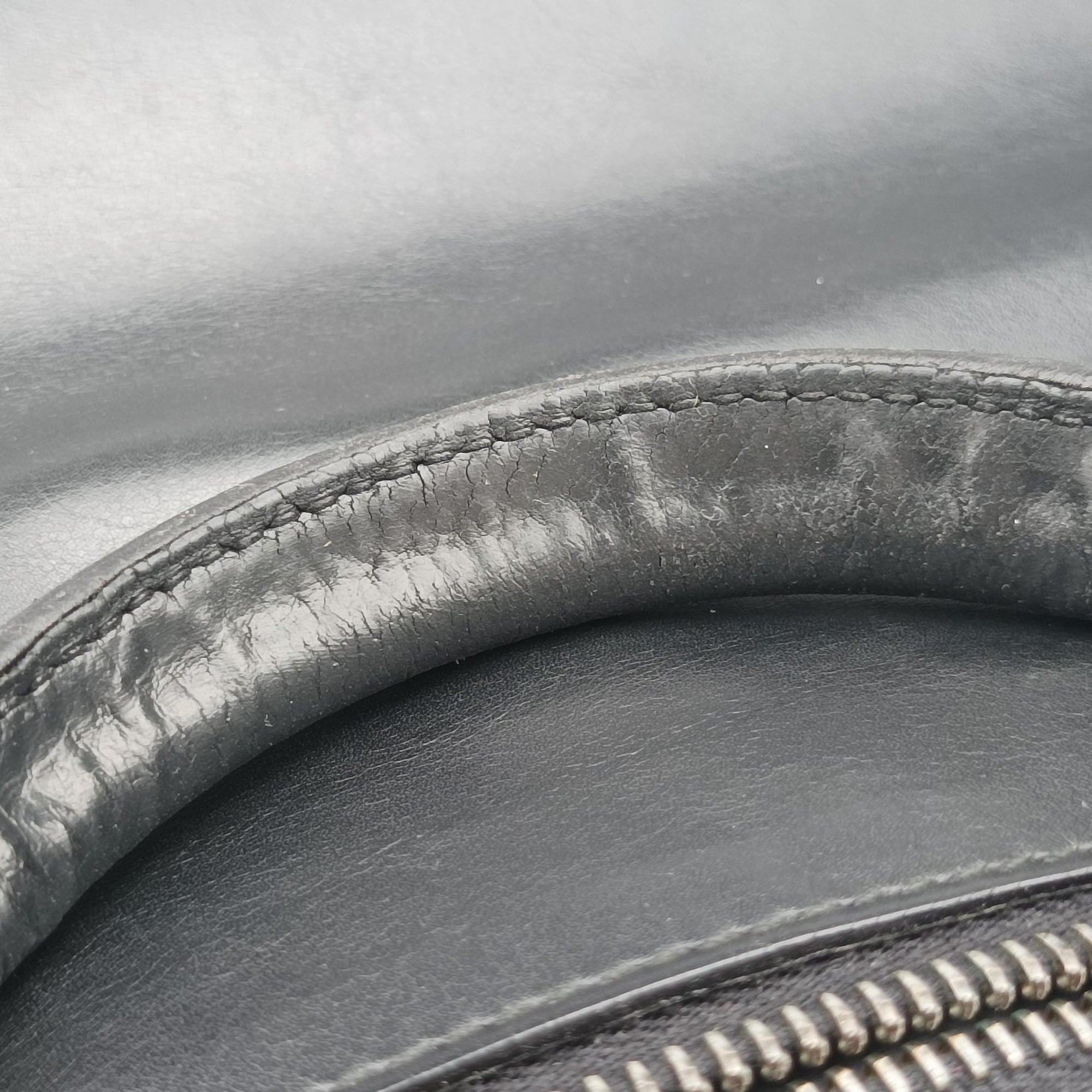 Intrecciato Black lambskin B06808532Bイントレチャート ブラック ラムスキン B06808532B