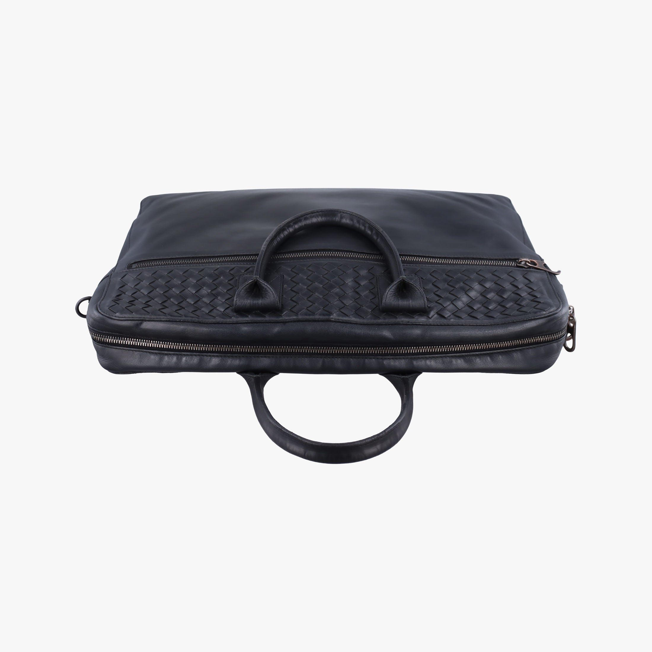 Intrecciato Black lambskin B06808532Bイントレチャート ブラック ラムスキン B06808532B