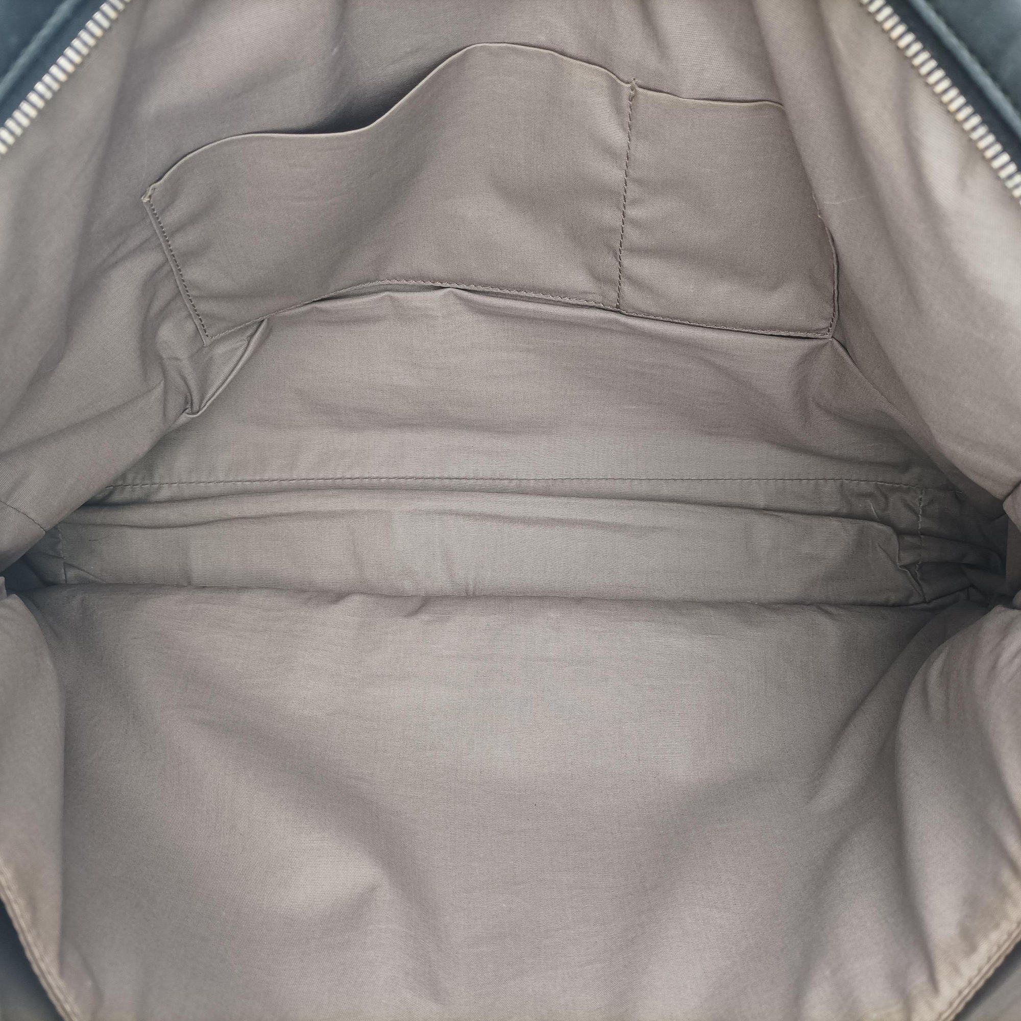 Intrecciato Black lambskin B06808532Bイントレチャート ブラック ラムスキン B06808532B