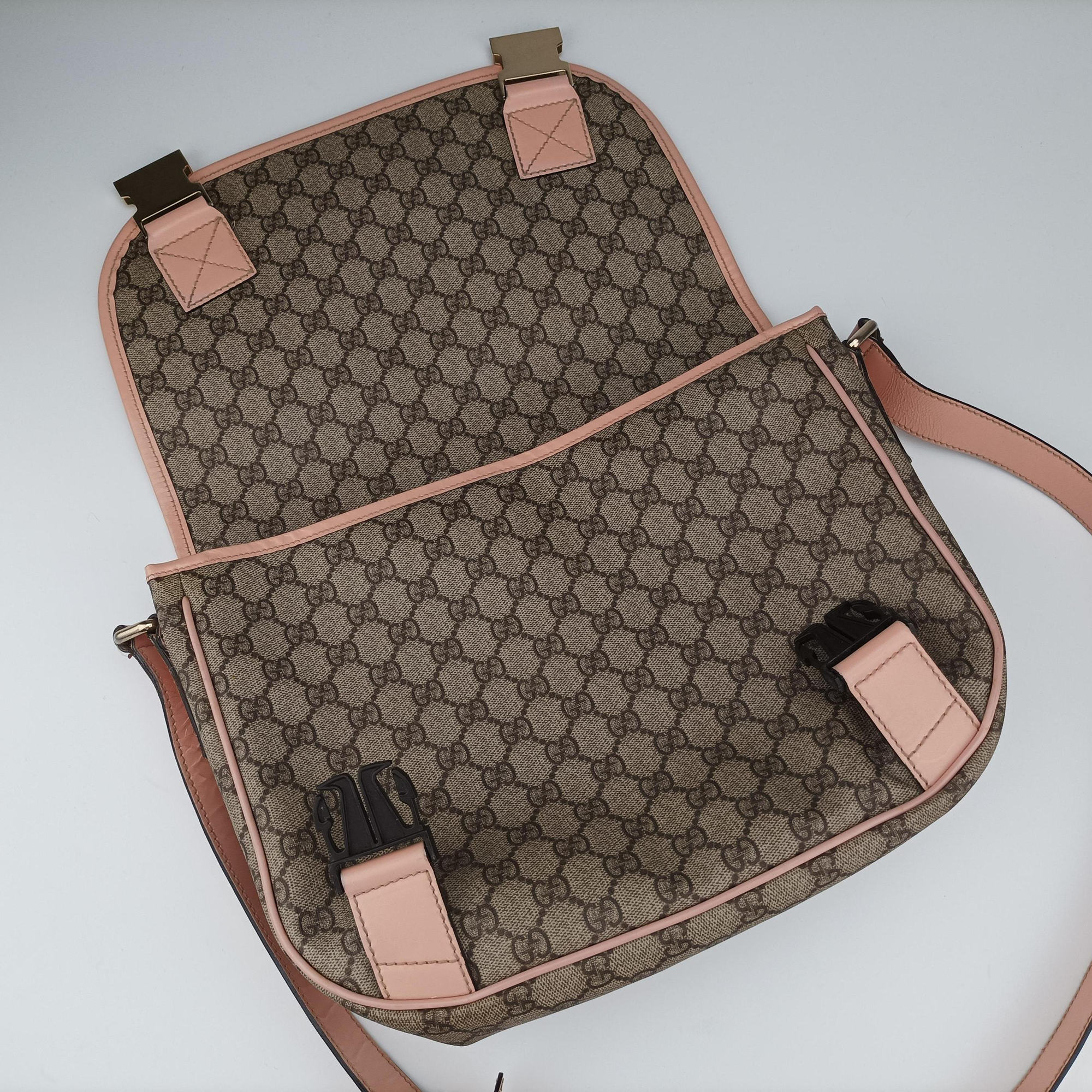 GG Plus Messenger Beige×Pink PVC coated canvas×Leather 201732 C4404997GGプラス メッセンジャー ベージュ×ピンク PVCコーティングキャンバス× レザー 201732 C4404997