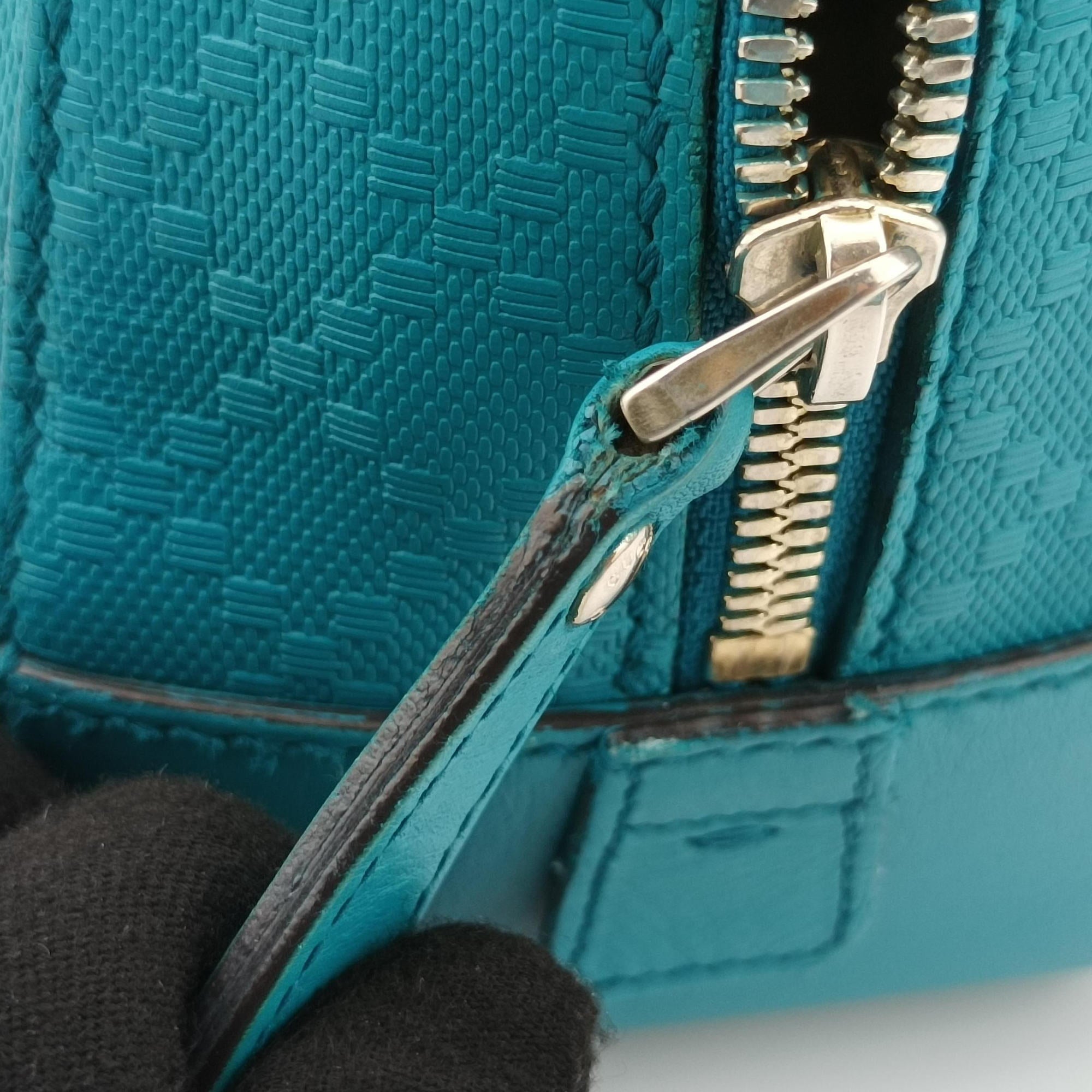 Bright Diamante Blue Leather 354224 A016250591ブライトディアマンテ ブルー レザー 354224 A016250591