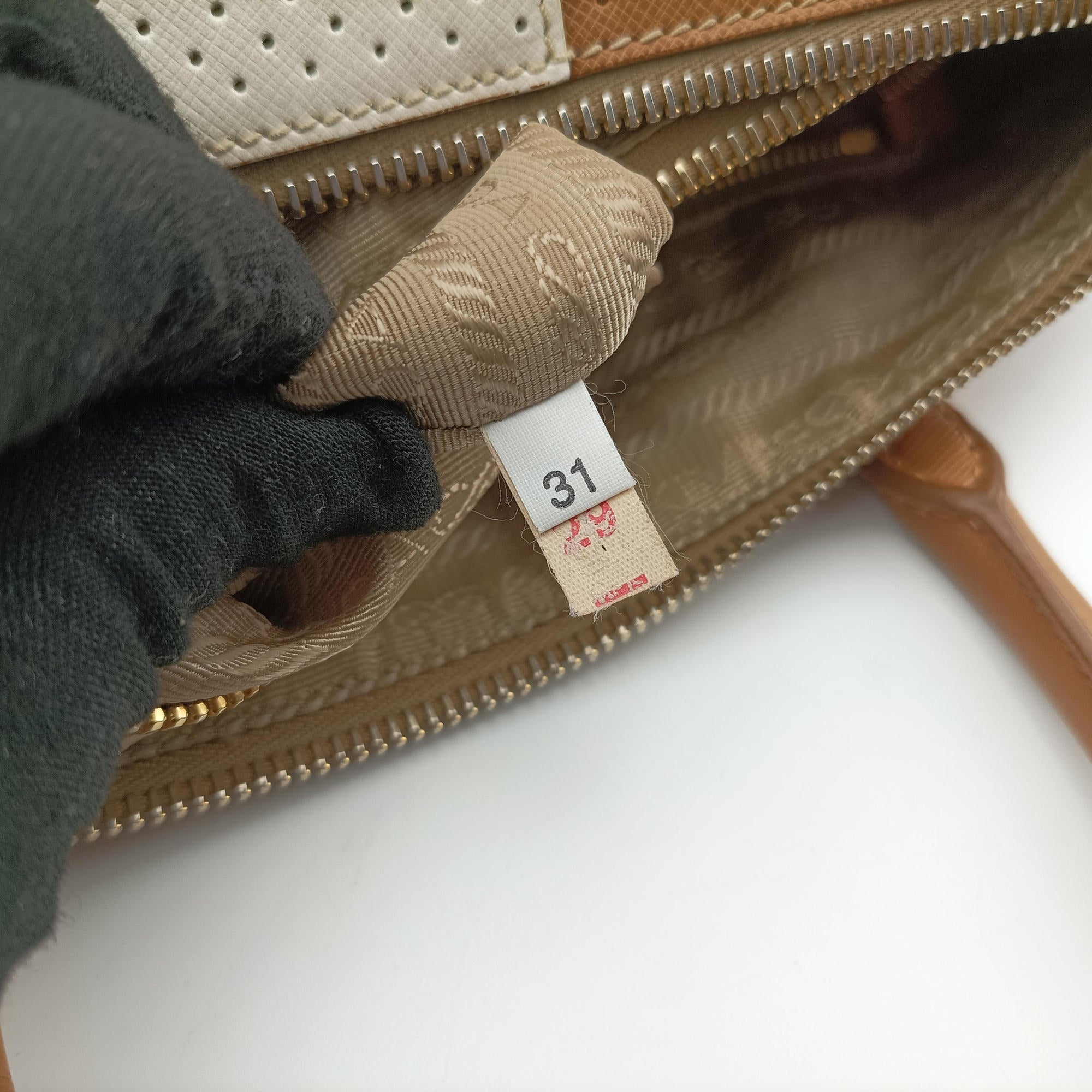 Fori Boston Beige × White leather BL0649 31 29フォリ ボストン ベージュ × ホワイト レザー BL0649 31 29