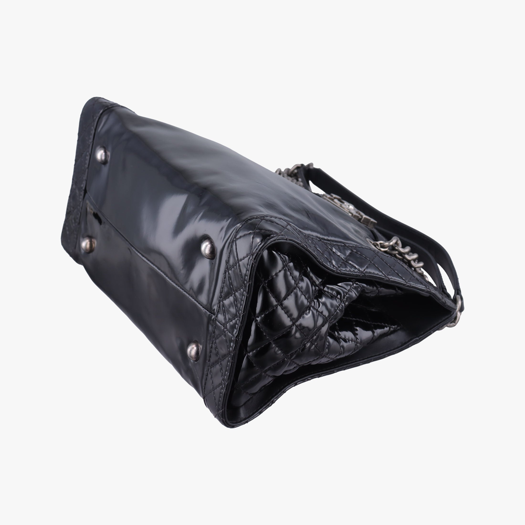 Boy Chanel Black Enamel A67949 18463163ボーイシャネル ブラック エナメル A67949 18463163
